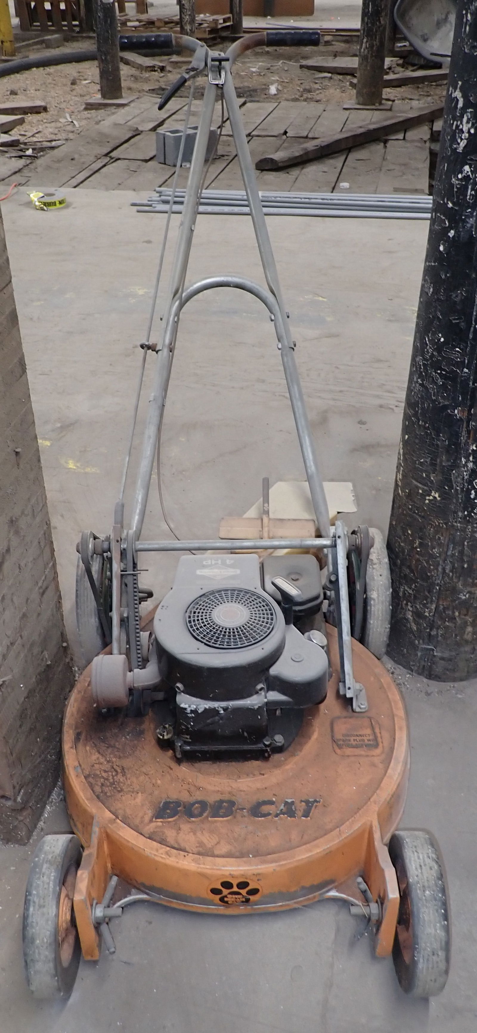 Vintage Bobcat Push Mower (1 of 3)