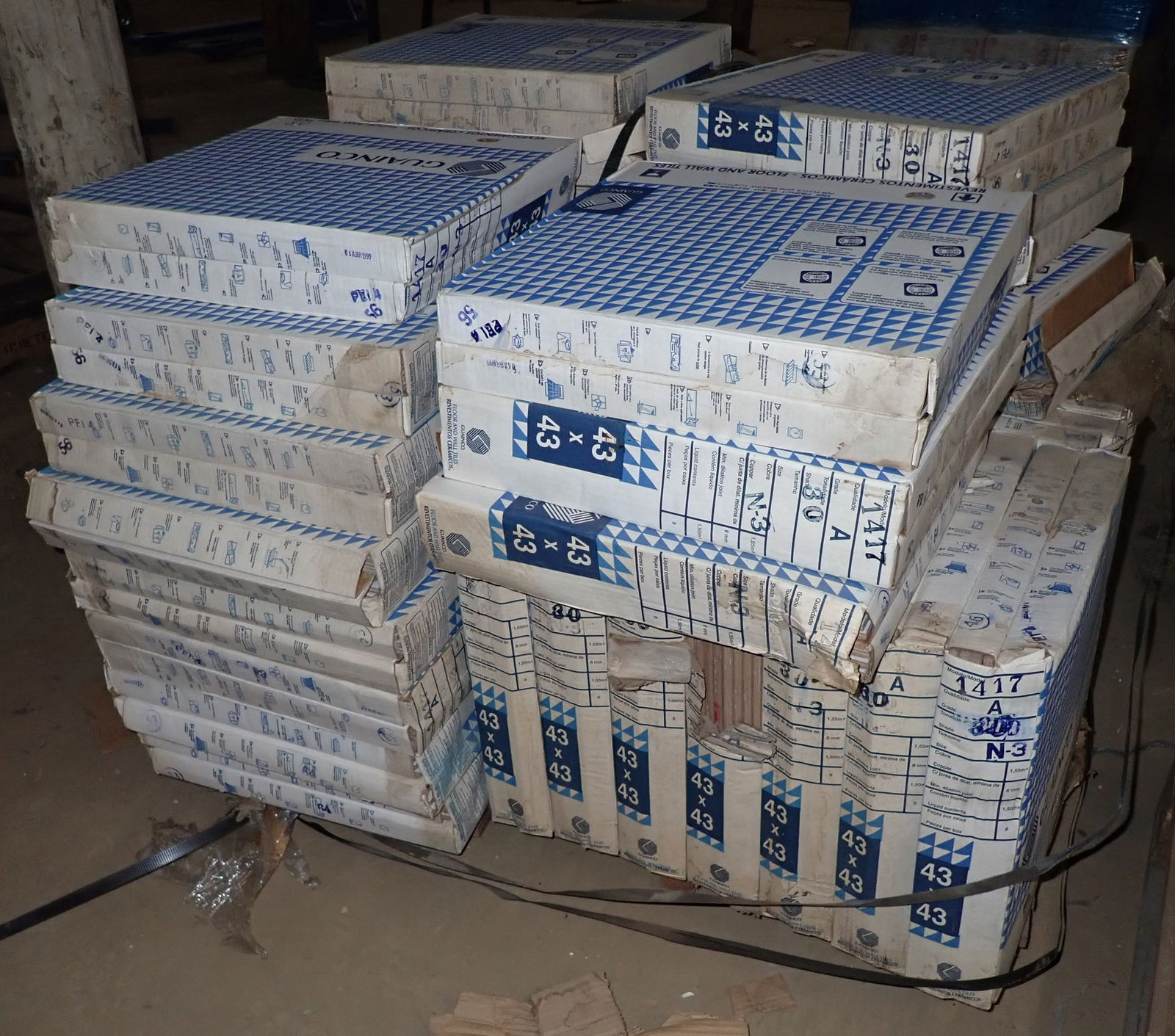 Floor & Wall Tiles: Tiles are apprx 17" x 17". Just about all white , with some slate colored mixed it. Take what you want and leave the rest. Pick up at Building B Location. No in house shipping !