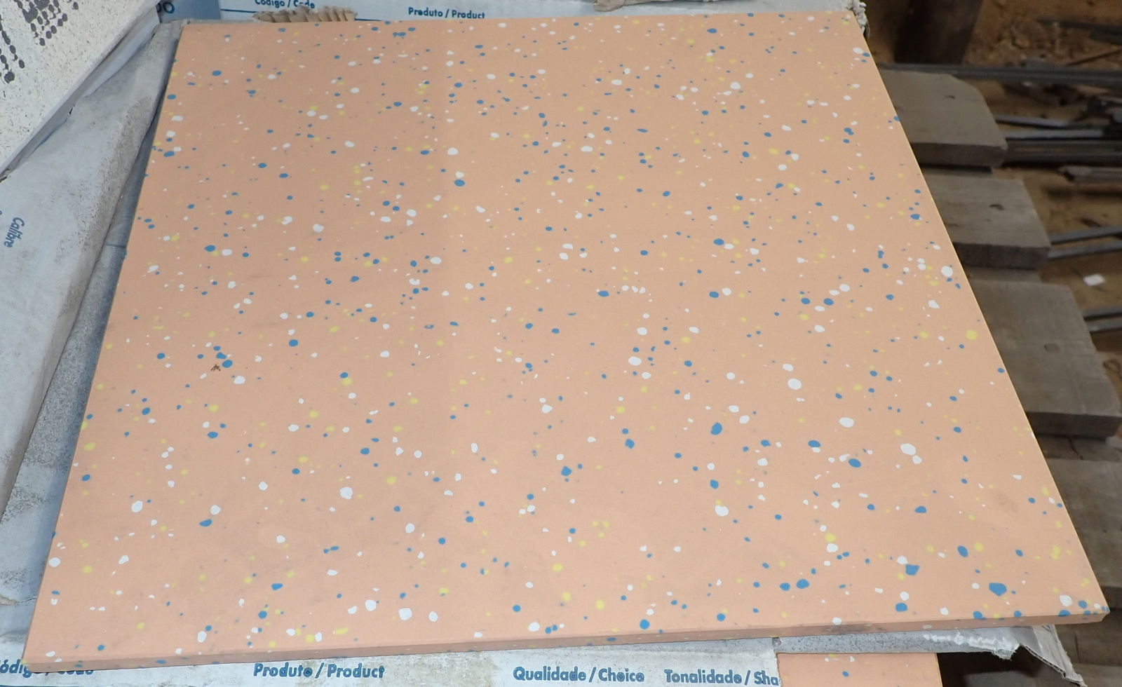 Revigres Spotty Wall & Floor Tile: Take what you want and leave the rest. Pick up at Building B Location. No in house shipping !