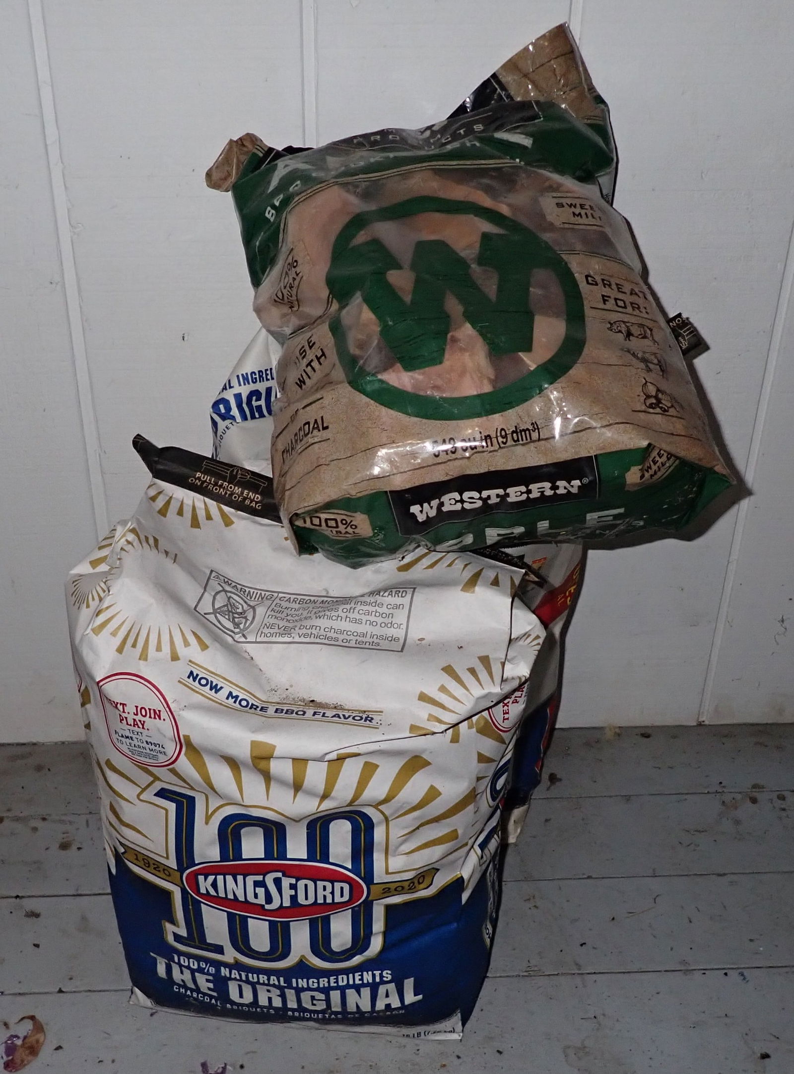 2 Bags of Charcoal & Apple Chunks