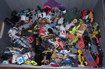 Tote of Matchbox Hot Wheels Mini Tonka & Misc Cars