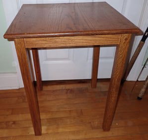 Oak Stand