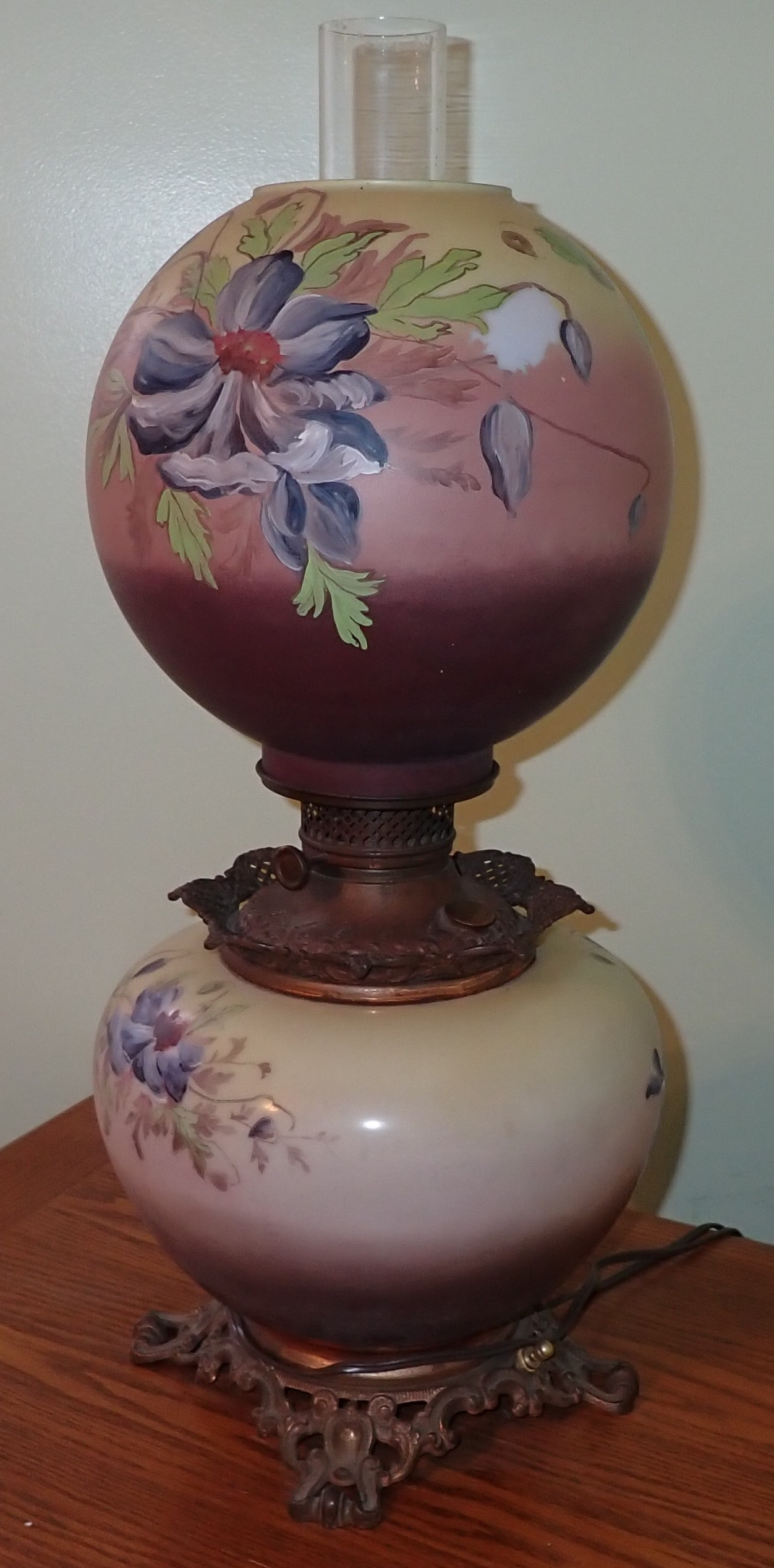 Gone with The Wind Style Lamp: Electrified lamp is apprx 22" tall ( not including the height of the chimney). No in house shipping !