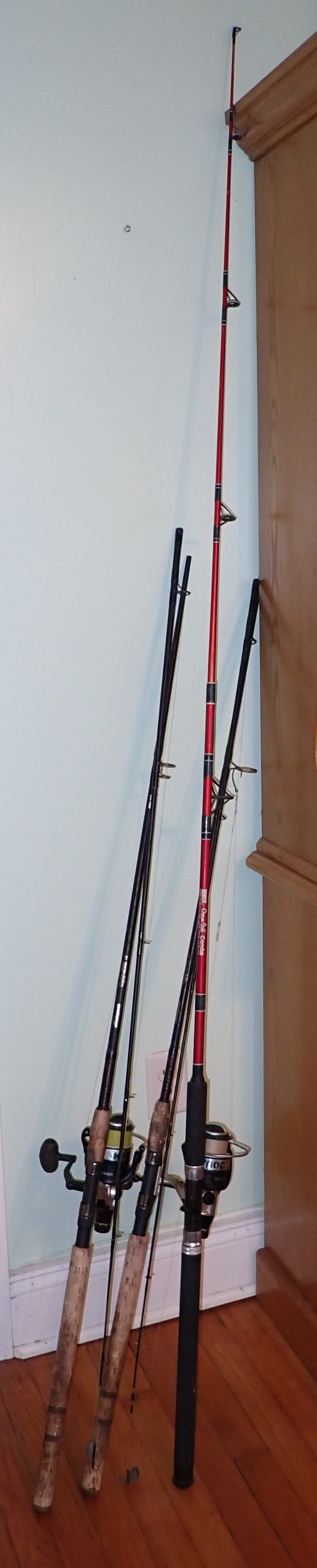 Ugly Sticks Zebco Rods & Reels: Ugly Sticks are 9' , Zebco is 7 1/2' . No in house shipping