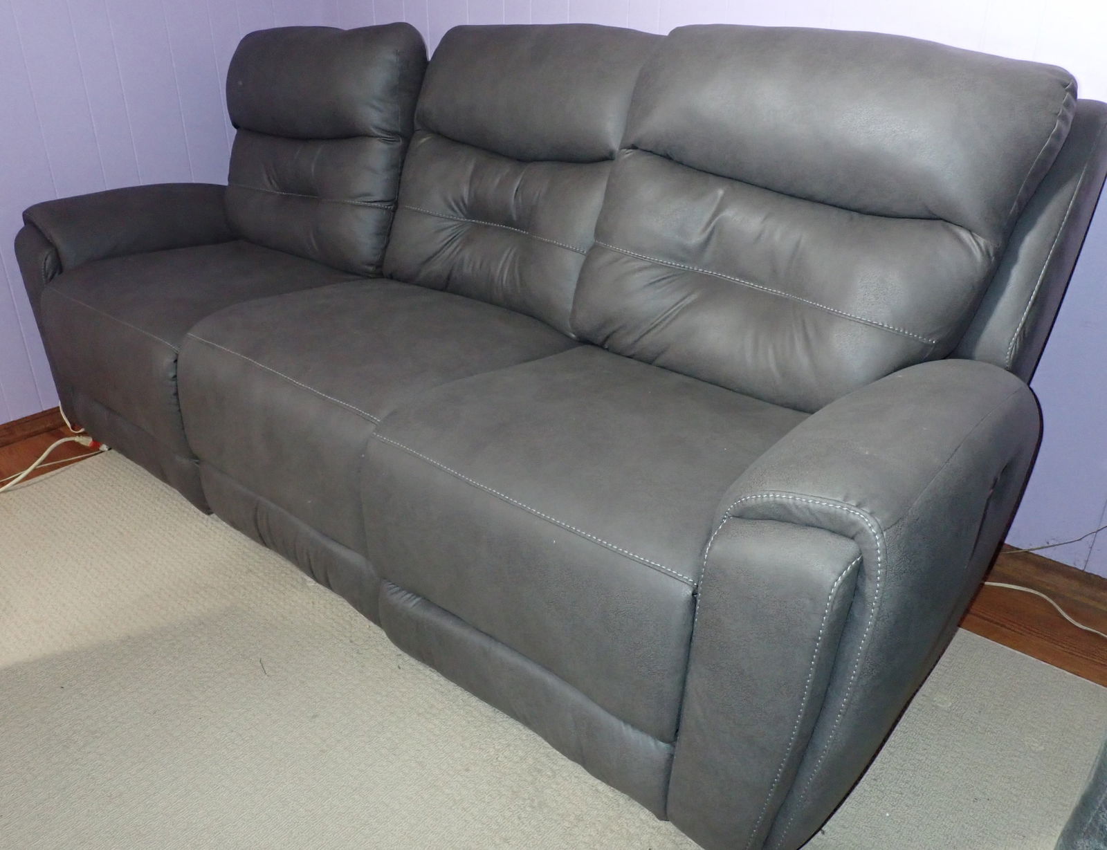 Electric Reclining Sofa (1 of 3)
