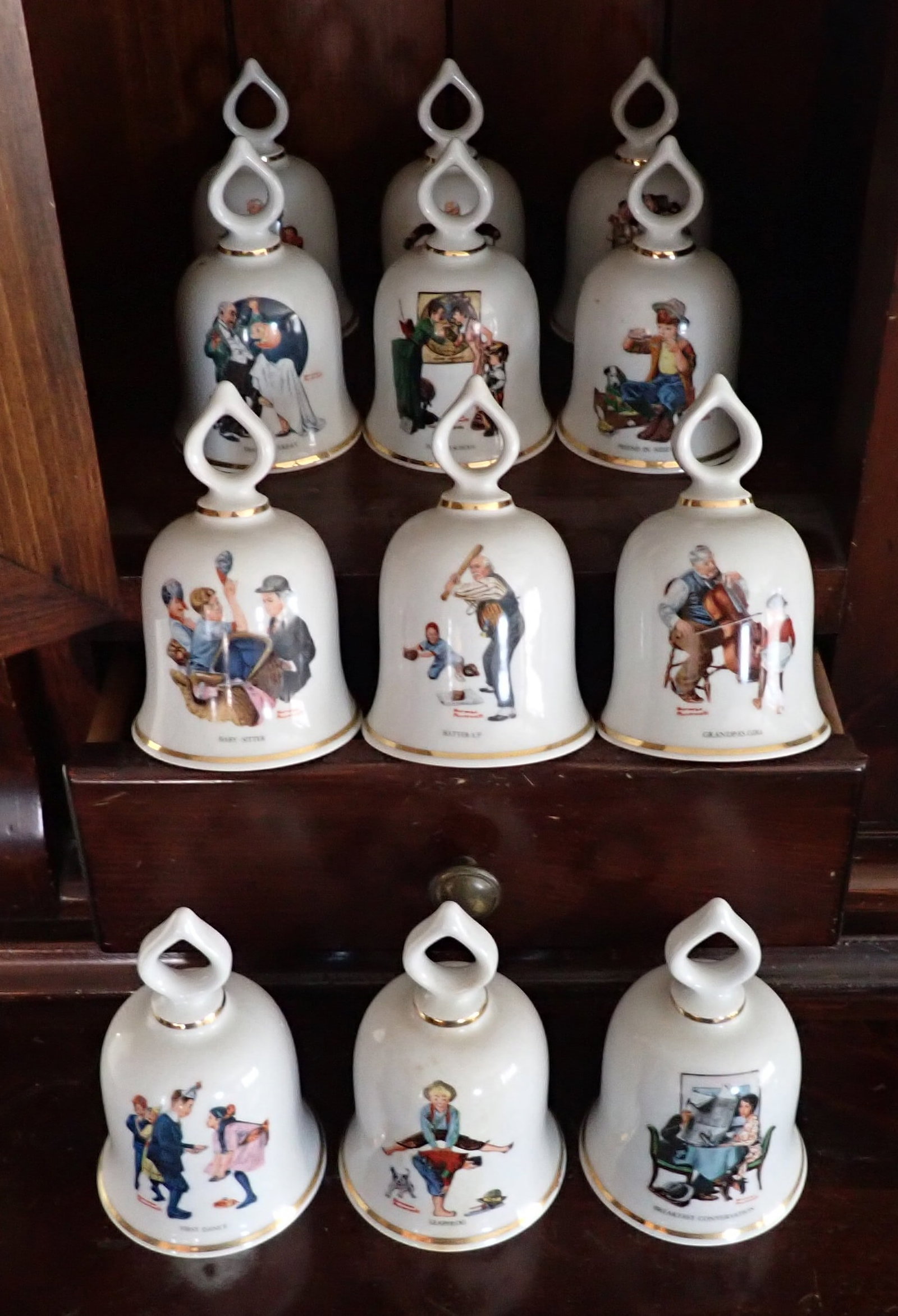 Danbury Mint Norman Rockwell Bells: Approx 3 1/2" in diameter and 5 1/4" tall