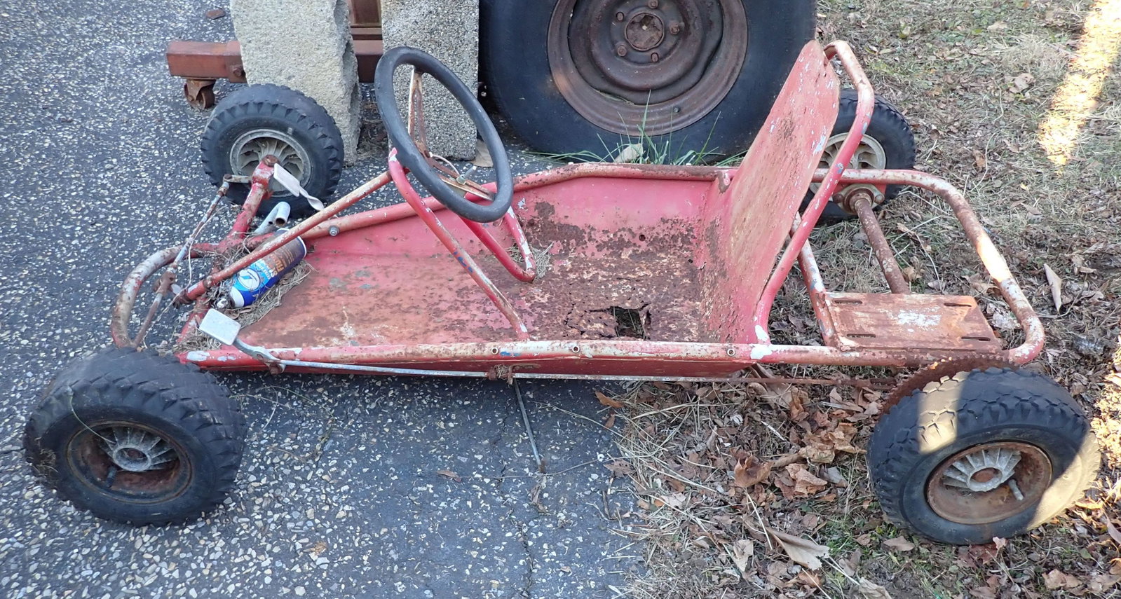 Go Kart Frame: If snow/ice is on ground by pick up time, buyer is responsible for digging items out. No in house shipping