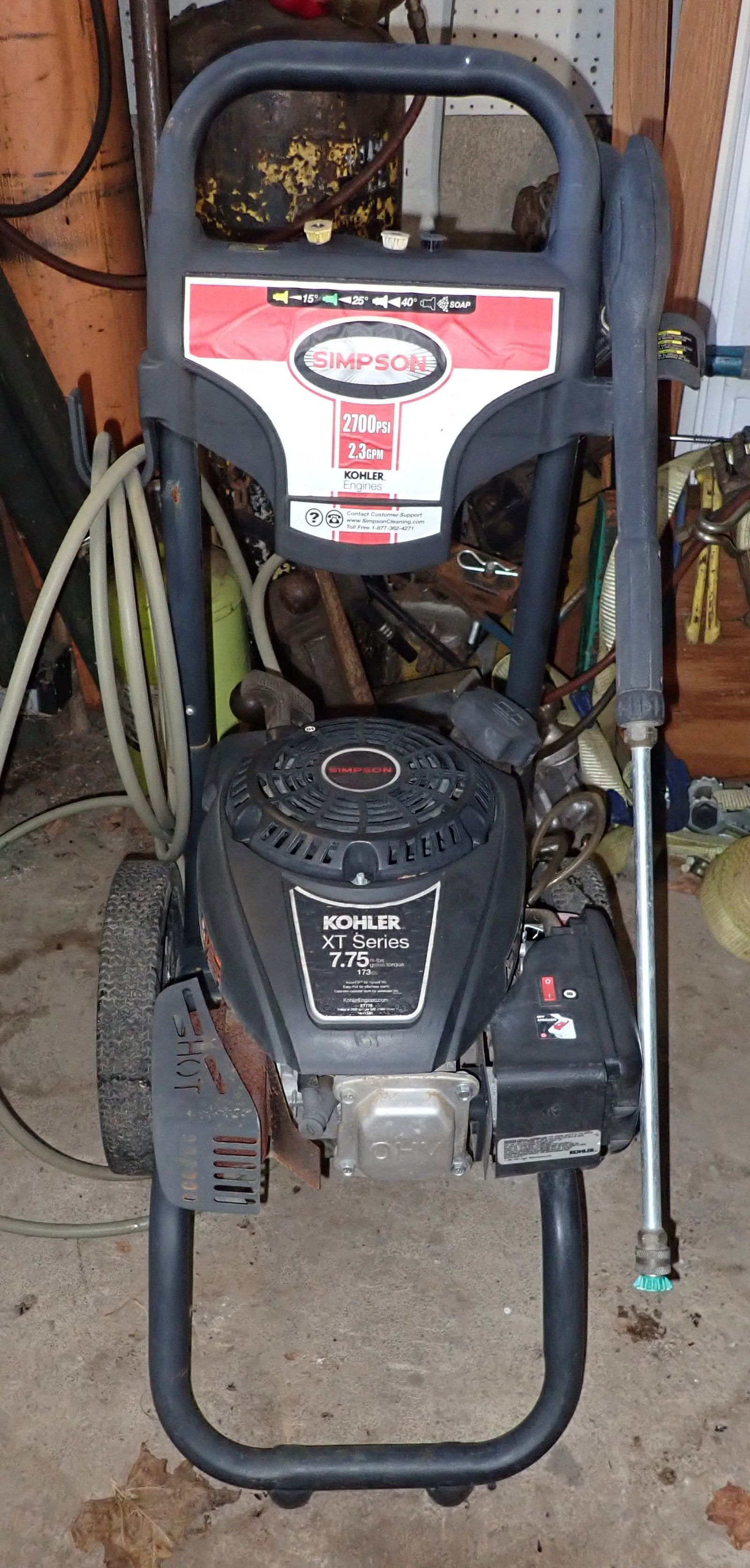 Simpson 2700psi Pressure Washer (1 of 3)