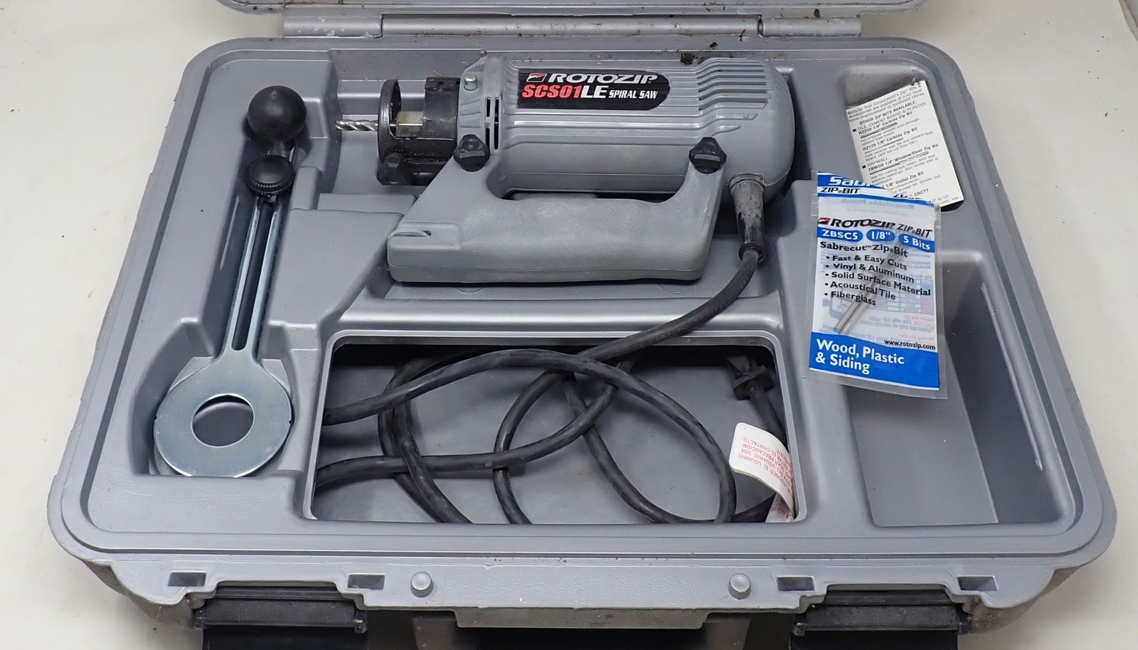 Rotozip SCS01LE Spiral Saw (1 of 4)