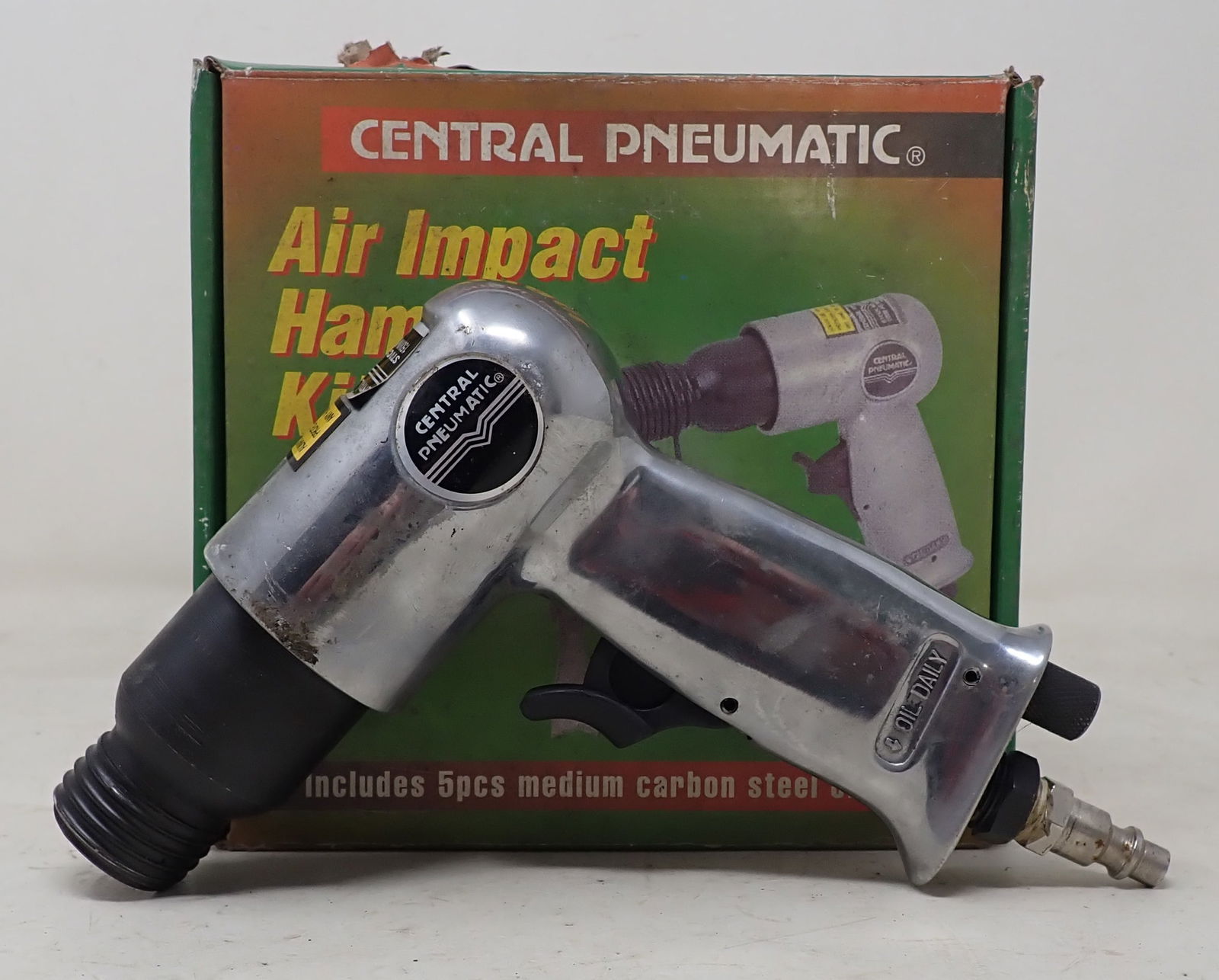 Central Pneumatic Impact Hammer Kit (1 of 3)