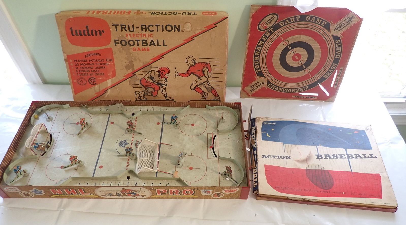 Eagle Toys Pro Hockey Tudor Football & Misc: No in house shipping !
