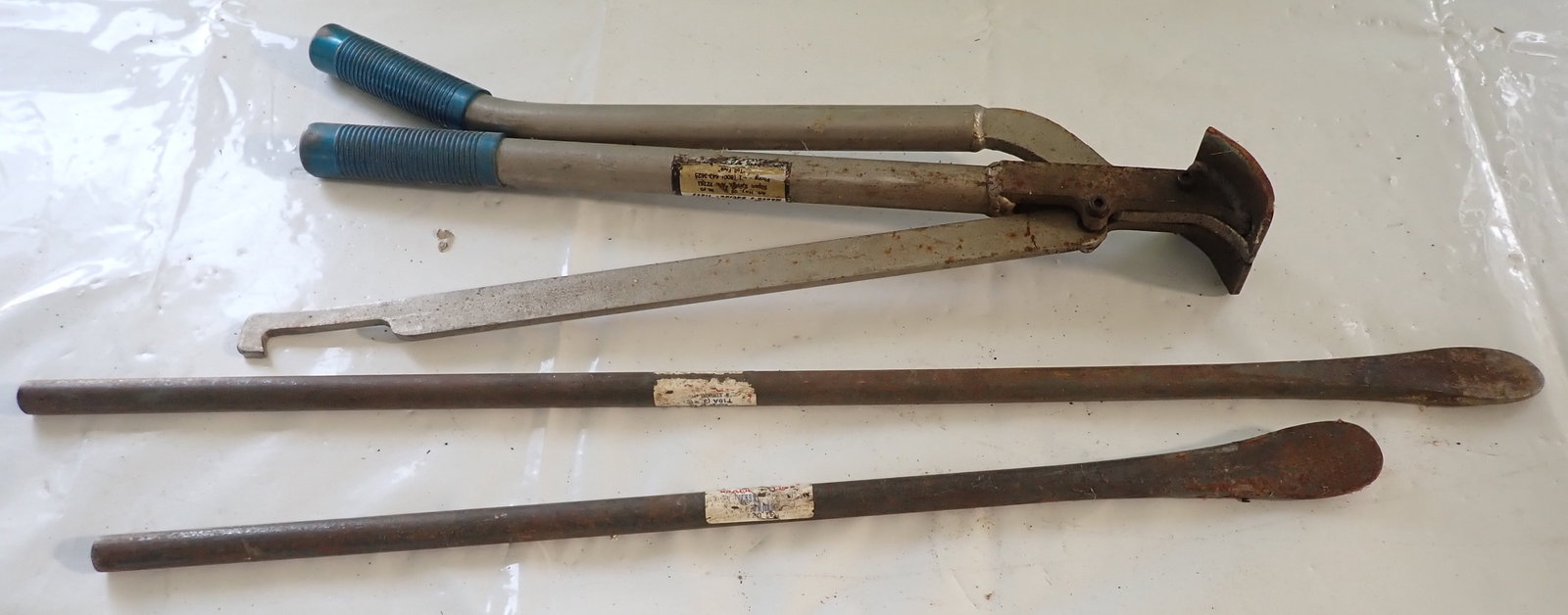 Tire Tools (1 of 2)