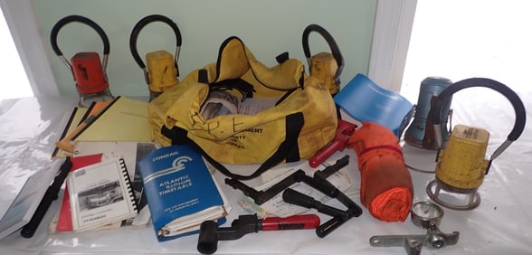 Conrail NJ Transit Manuals & Flashlights