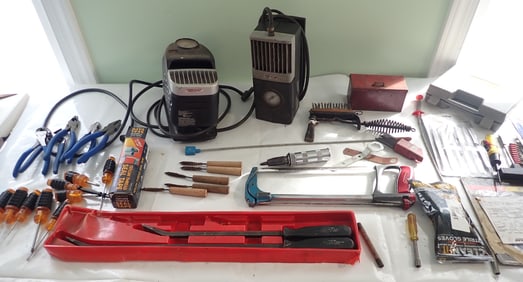 Pliers Snips Pry Bars Misc Tools