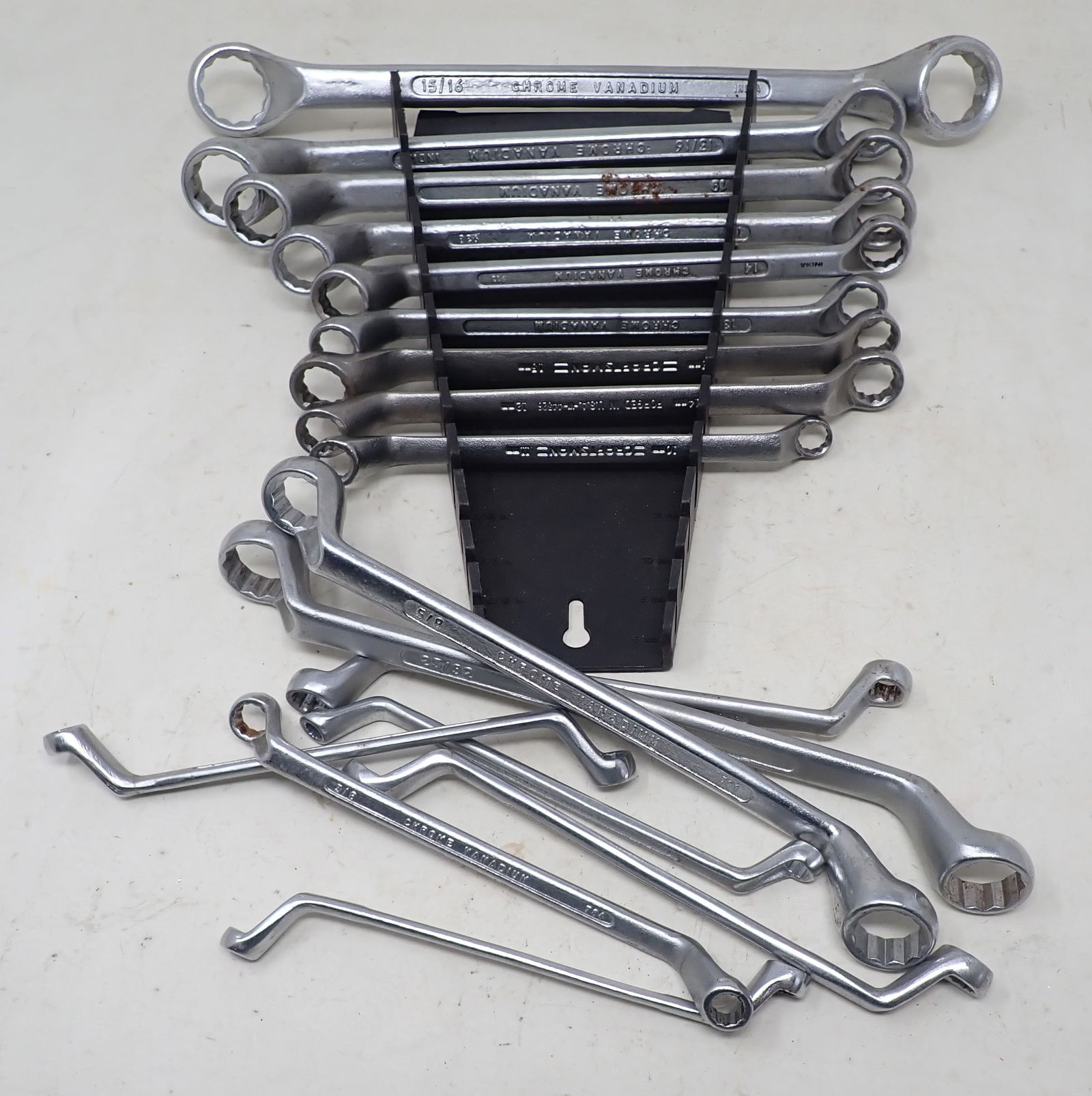 Metric & SAE Box Wrenches (1 of 4)