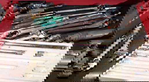 Sockets Rachets Pliers Wrenches