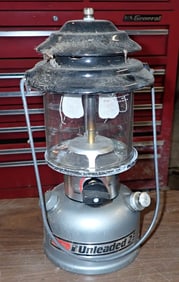 Coleman Unleaaded 2 Lantern