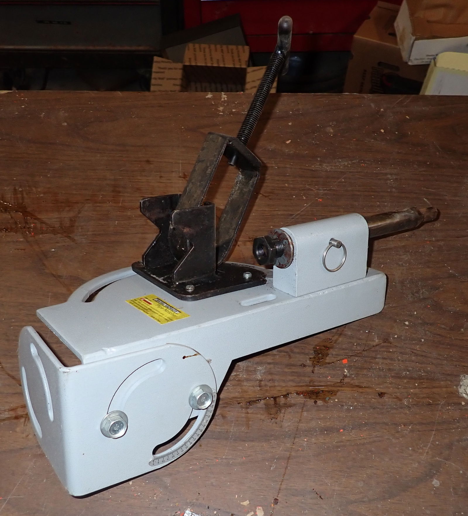 Central Machinery Pipe Notcher: Shipping available