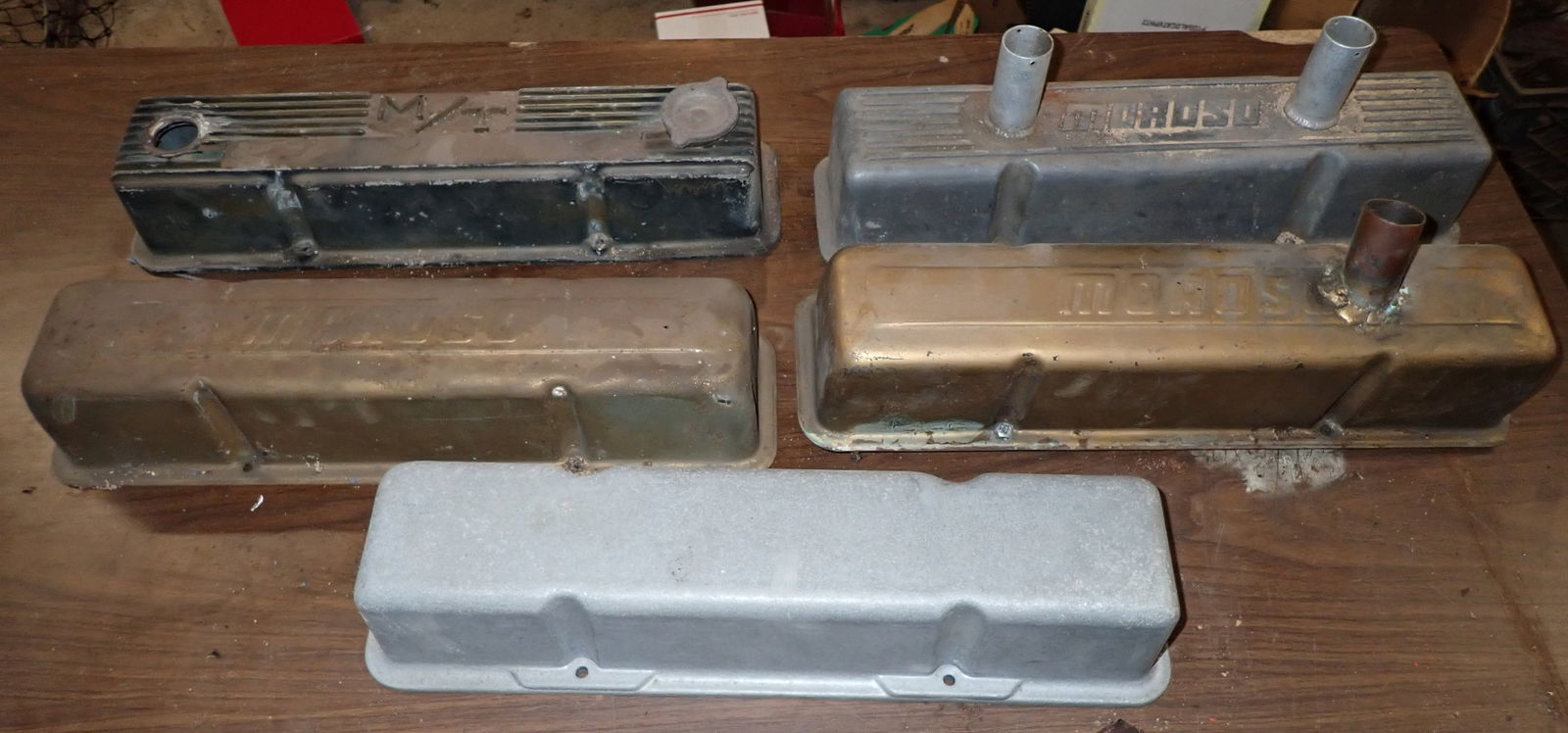 M/T & Moroso Stock Car Valve Covers (1 of 5)