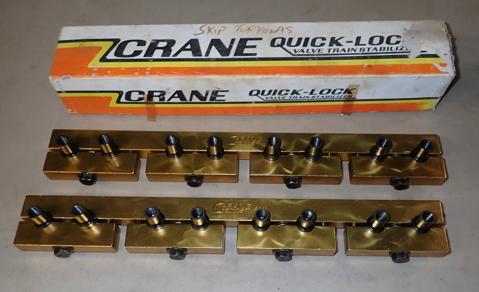 Crane Quick Lock Valve Train Stabilizers: Shipping available