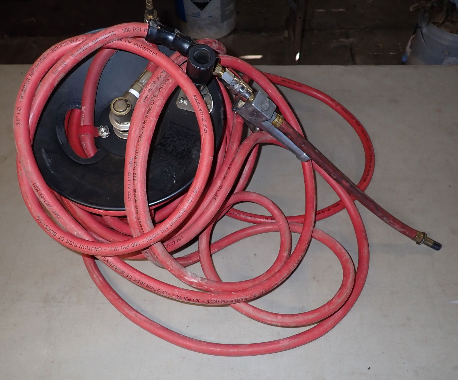 Hose Reel & 3/8" Air Hose (1 of 3)