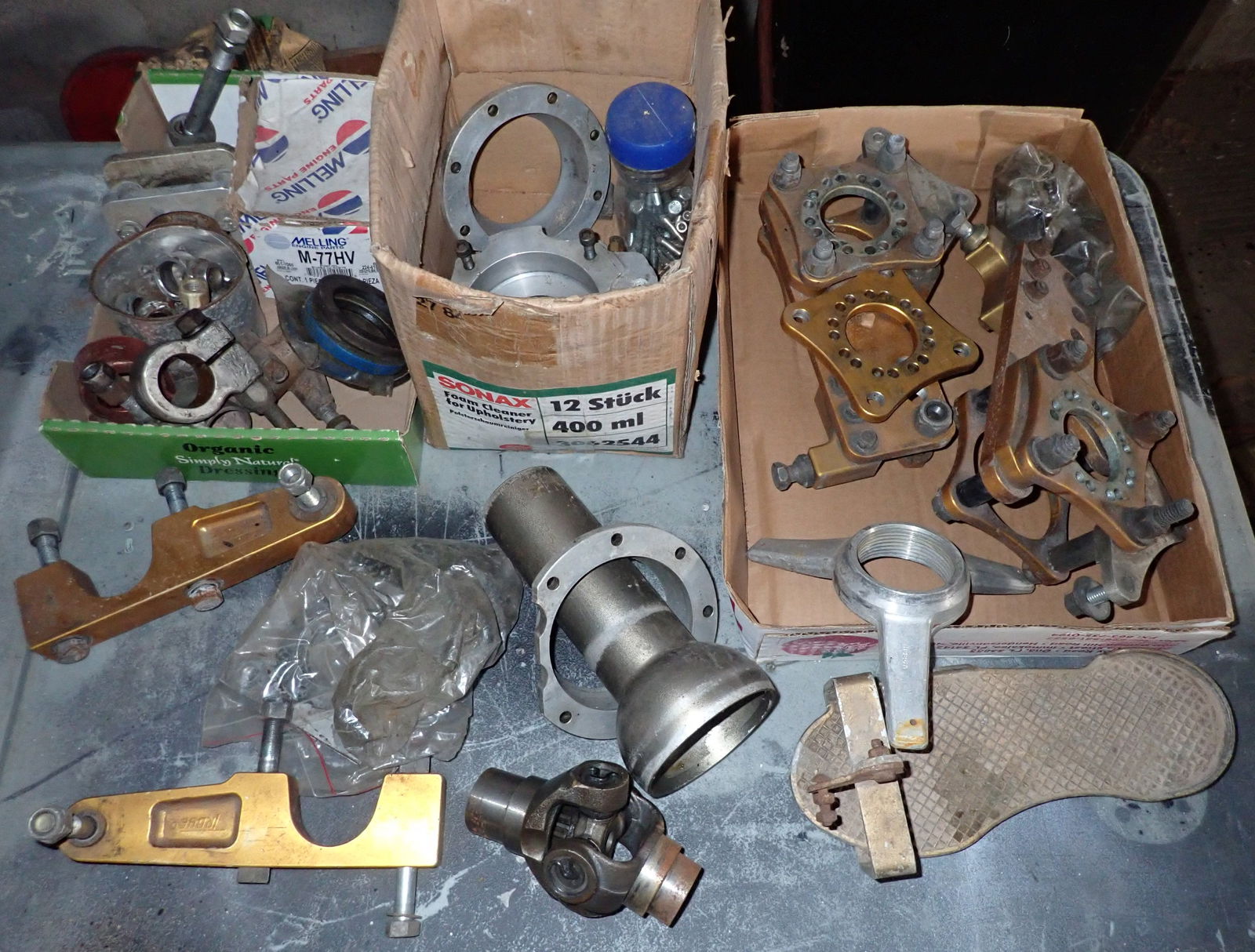 Table Contents of Vintage Stock Car Parts (1 of 6)