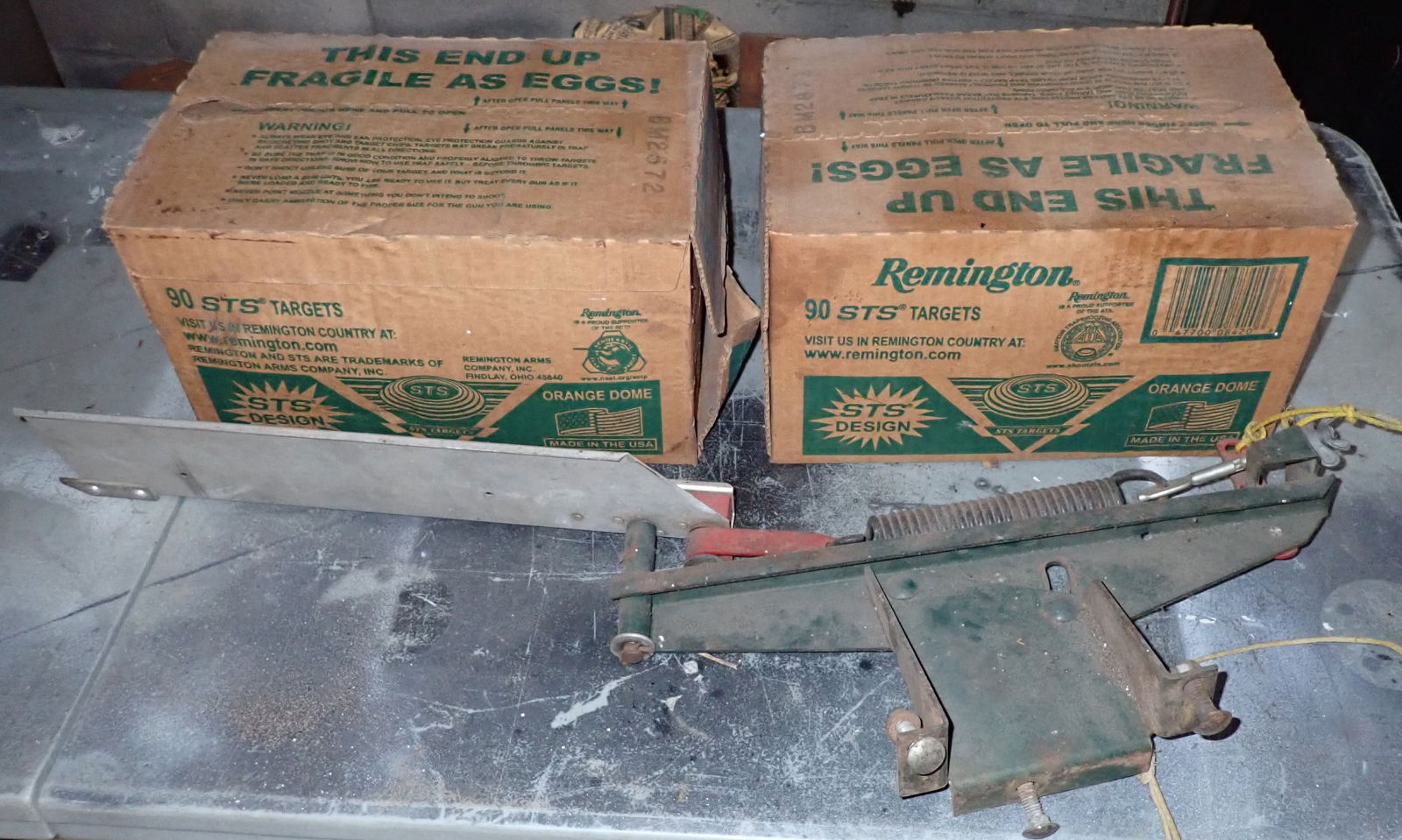 Remington STS Targets & Thrower (1 of 3)