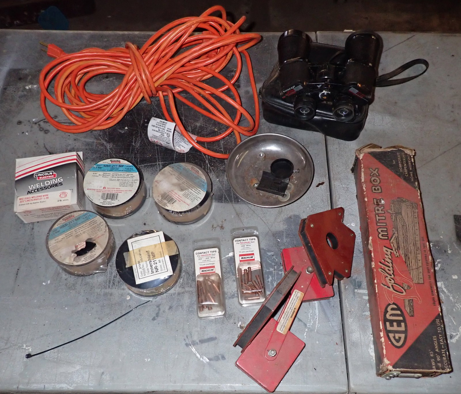 Welding Wire Contact Tips Welding Magnets: No in house shipping !