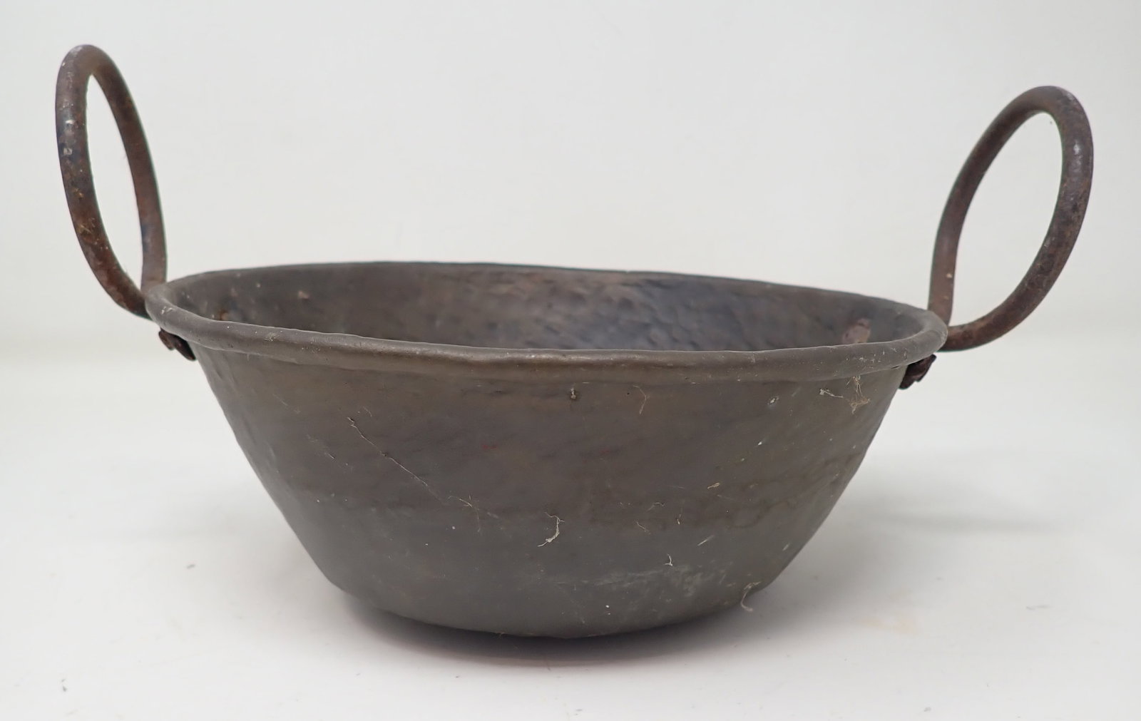 Hammered Brass Pot (1 of 5)