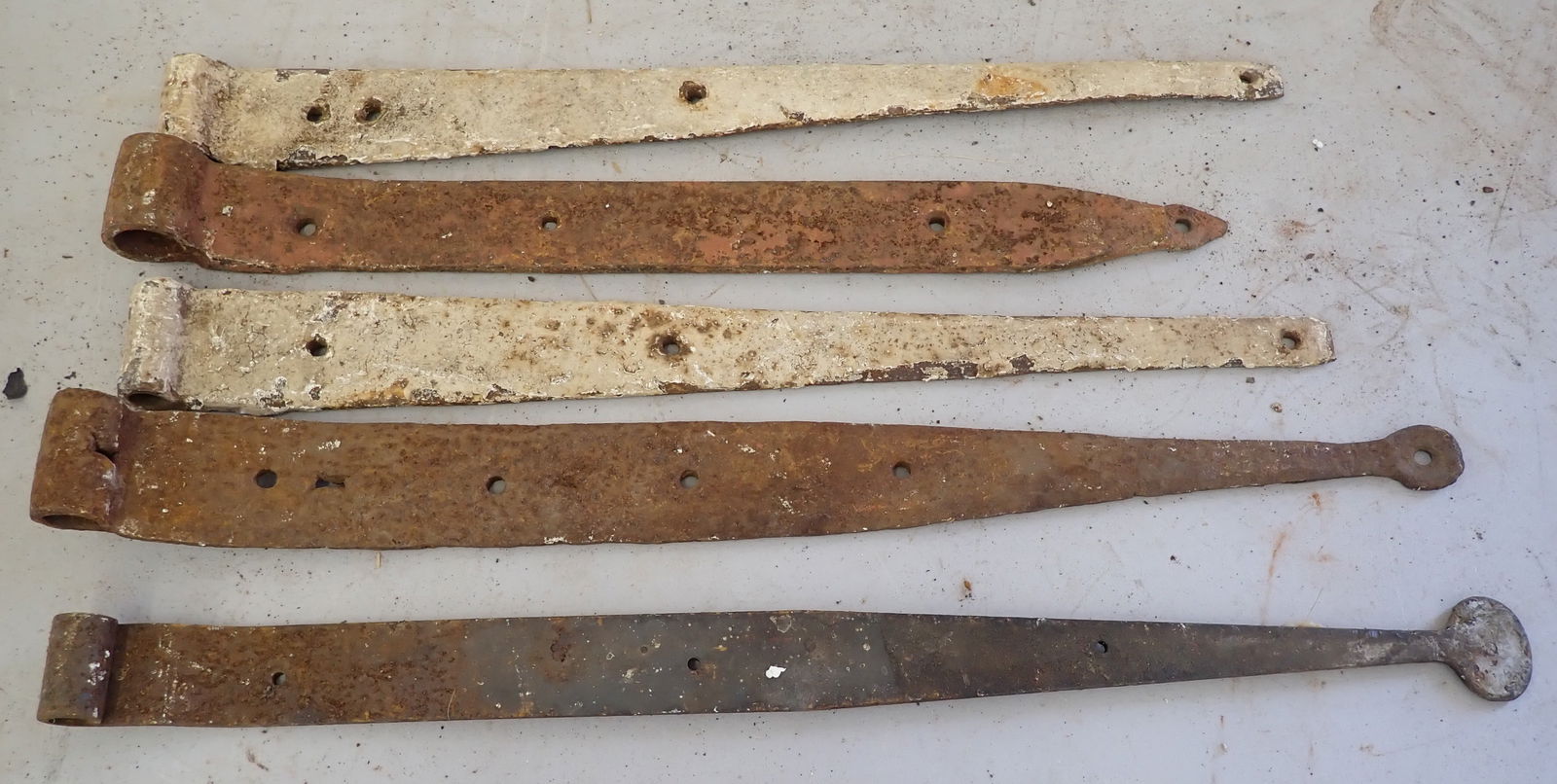 Strap Hinges (1 of 1)