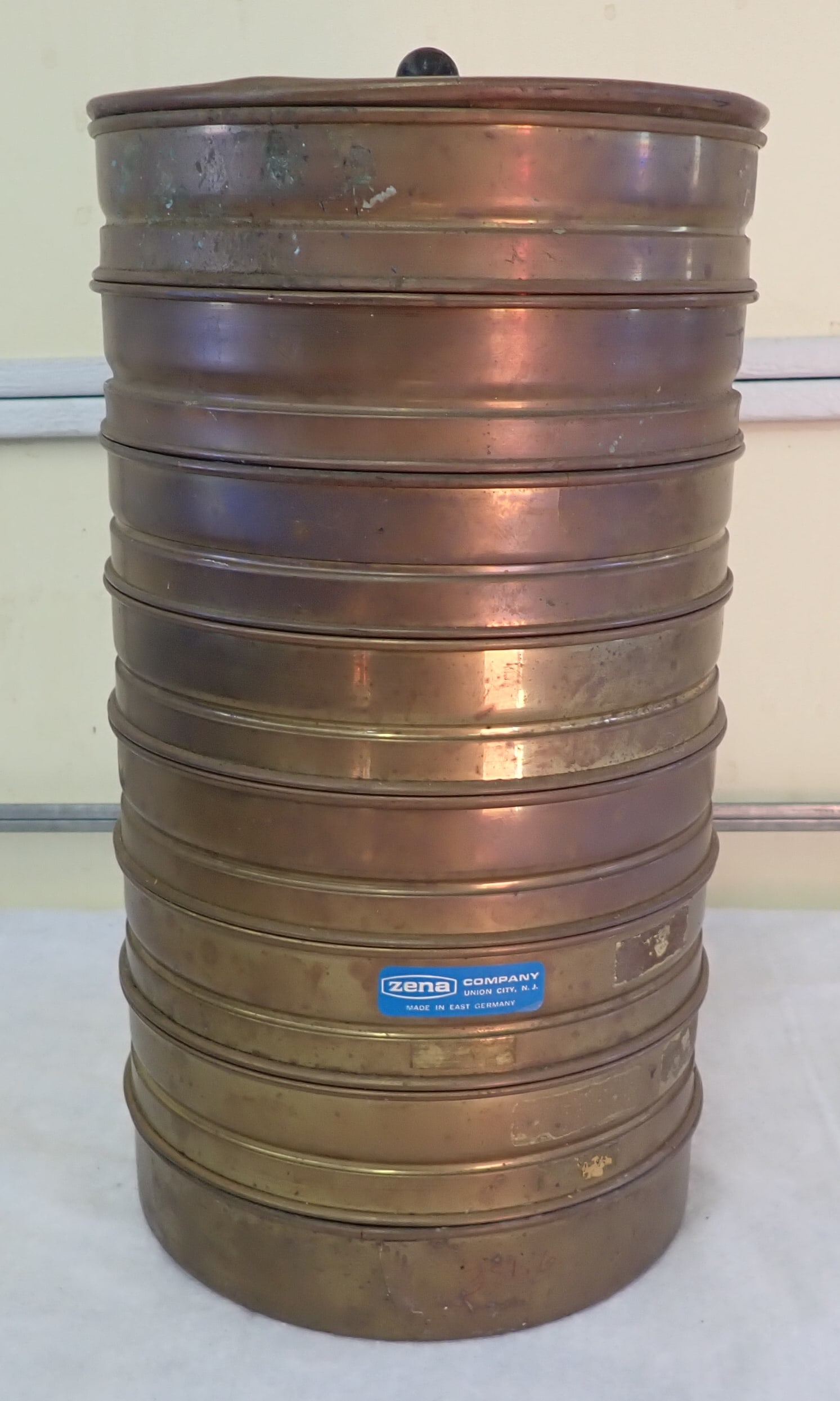 9pc Zena Brass Sieve Set (1 of 6)