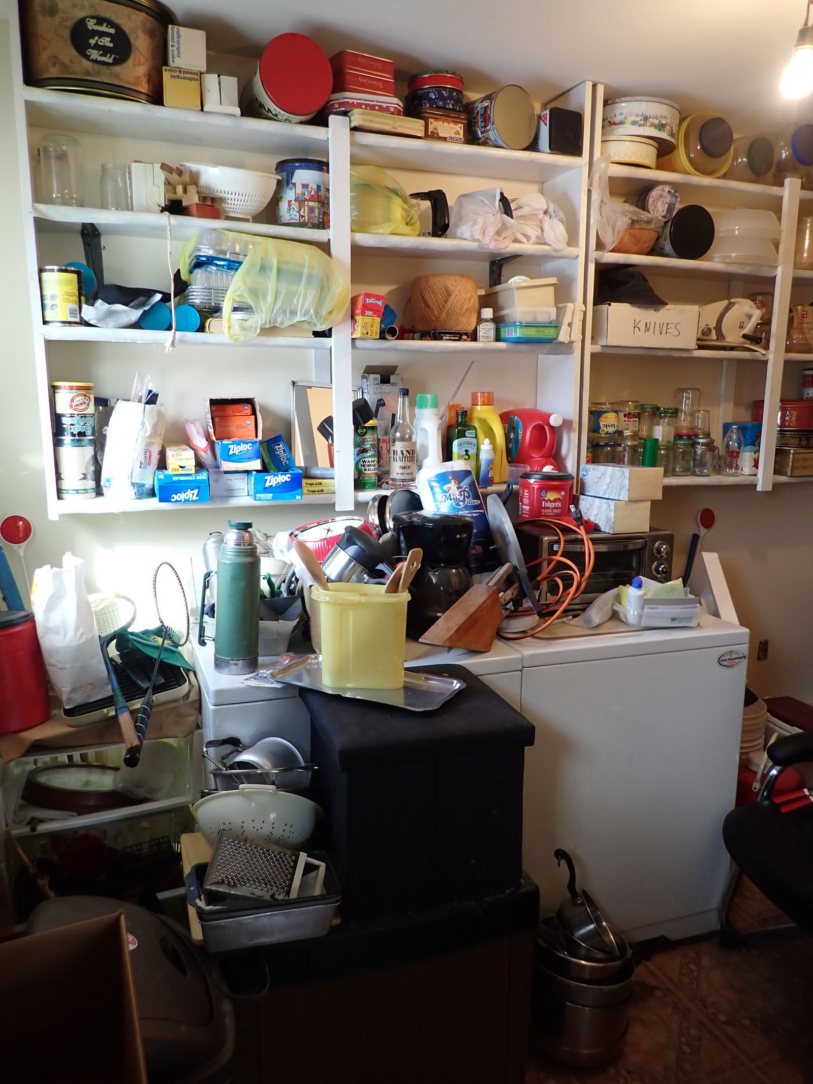 Partial Room Contents MUST TAKE ALL ! (1 of 14)