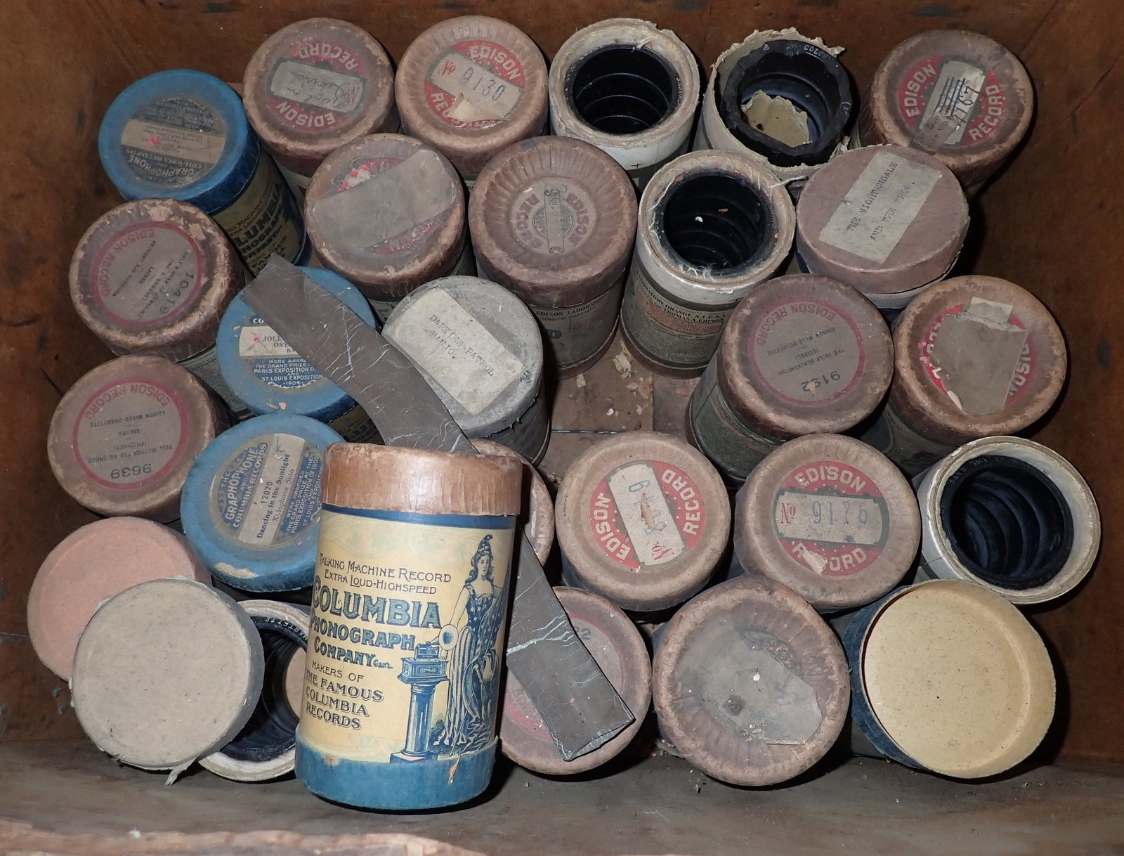 27 Edison Columbia Cylinder Phonograph Records (1 of 5)