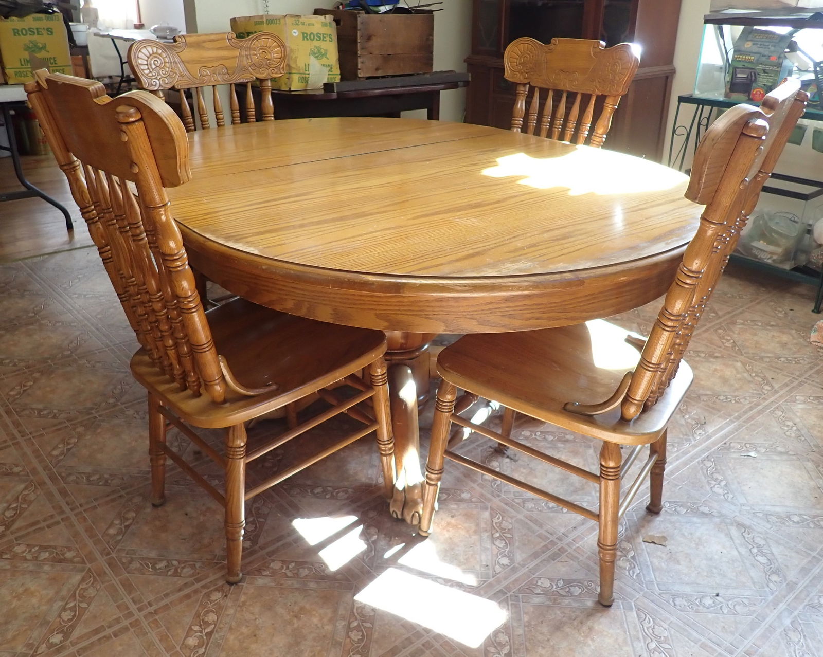 Kitchen Table & 4 Chairs (1 of 7)