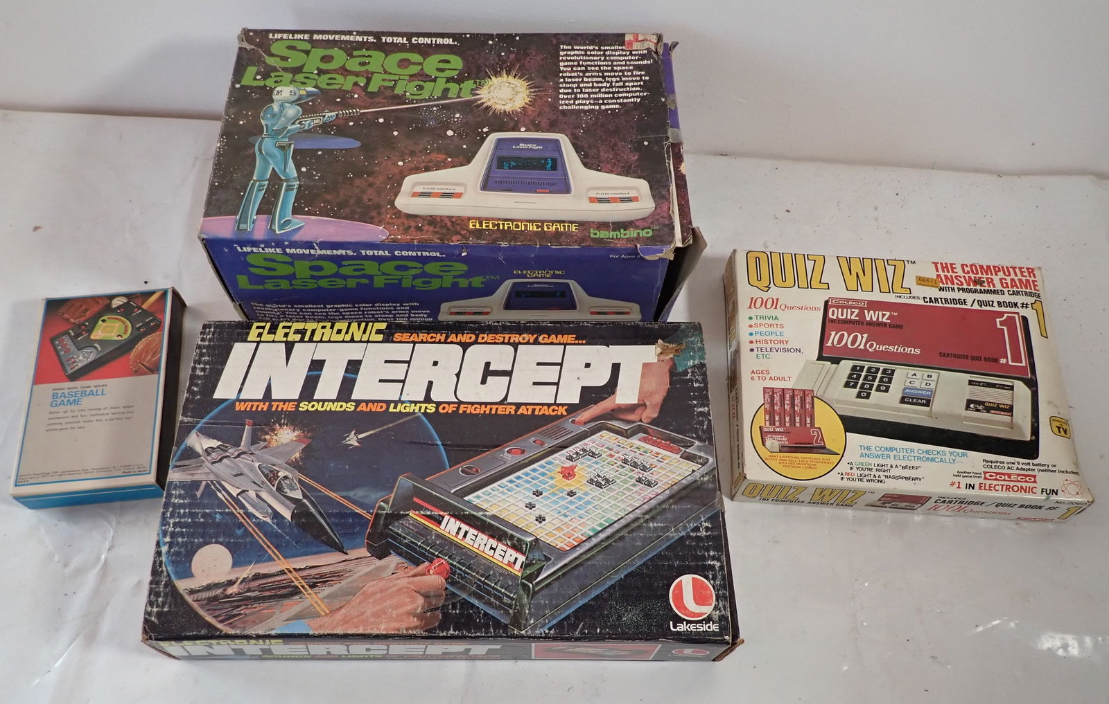 Bambino Space Laser Fight Epoch Baseball Misc Games (1 of 4)