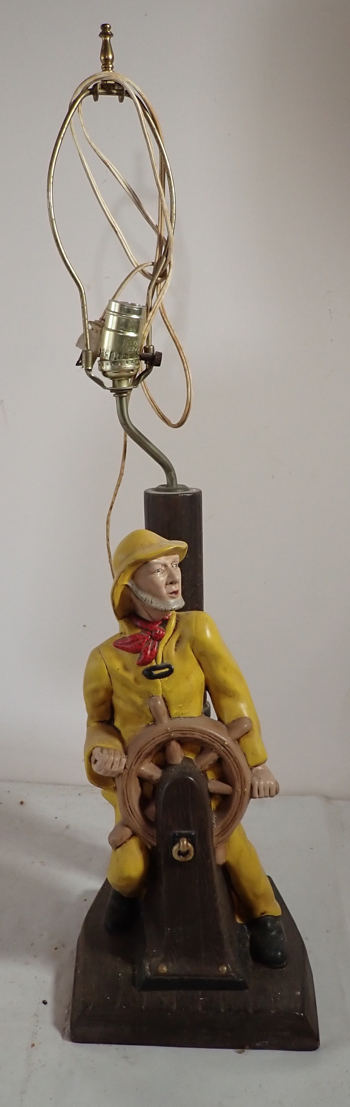 Ceramic Fisherman Table Lamp (1 of 3)