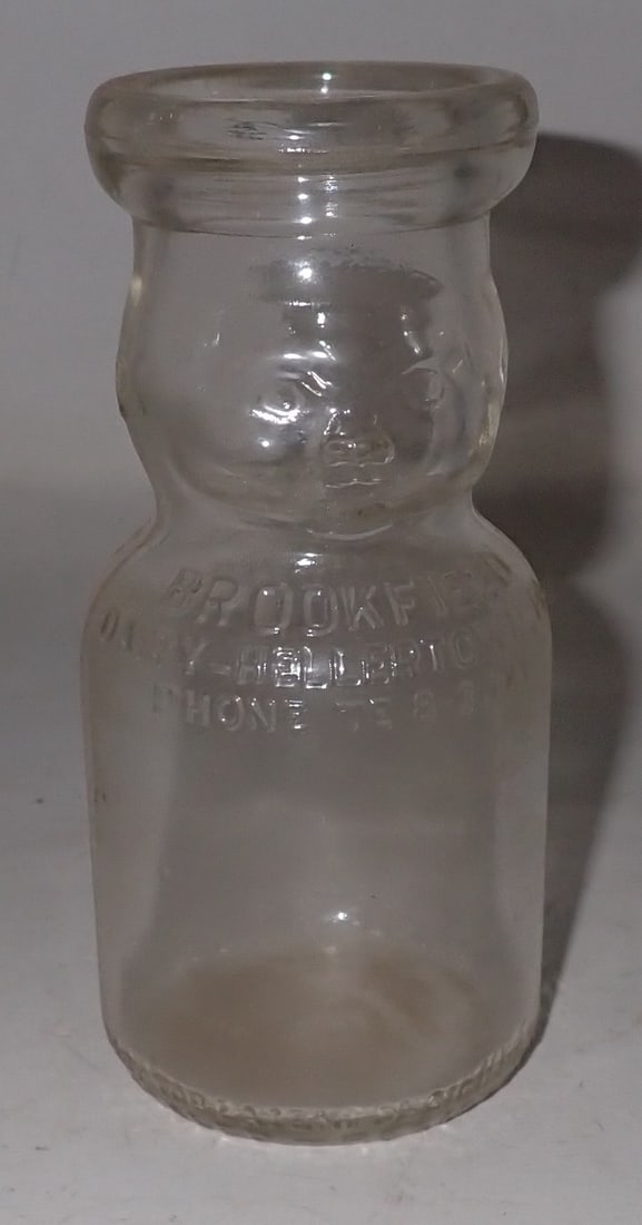 Brookfield Dairy Half Pint Milk Bottle (1 of 1)