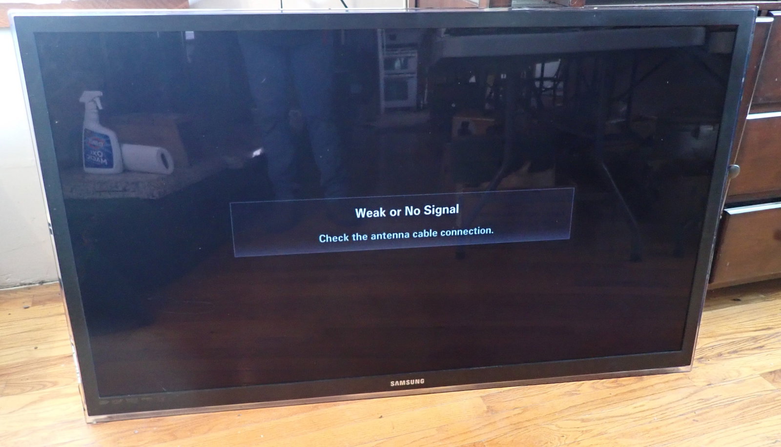 54" Samsung TV (1 of 3)