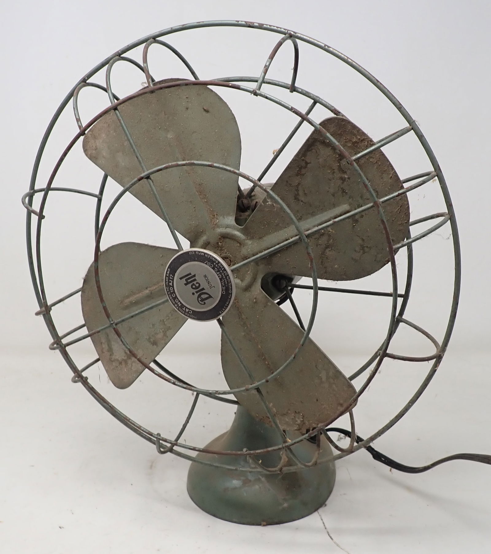 Diehl Junior Fan (1 of 6)