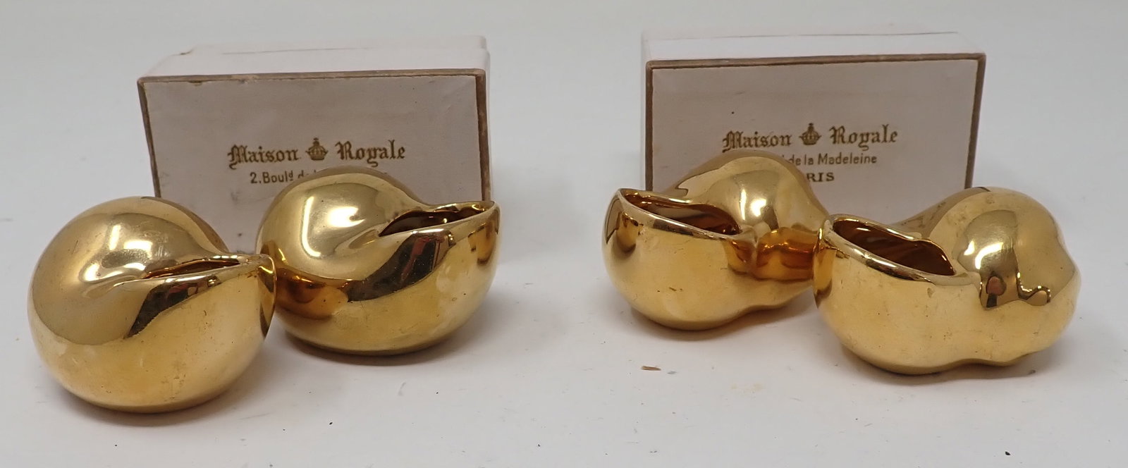 Porcelaine de Paris Salts: Approx 1 1/2" x 2" x 1" tall. Shipping available