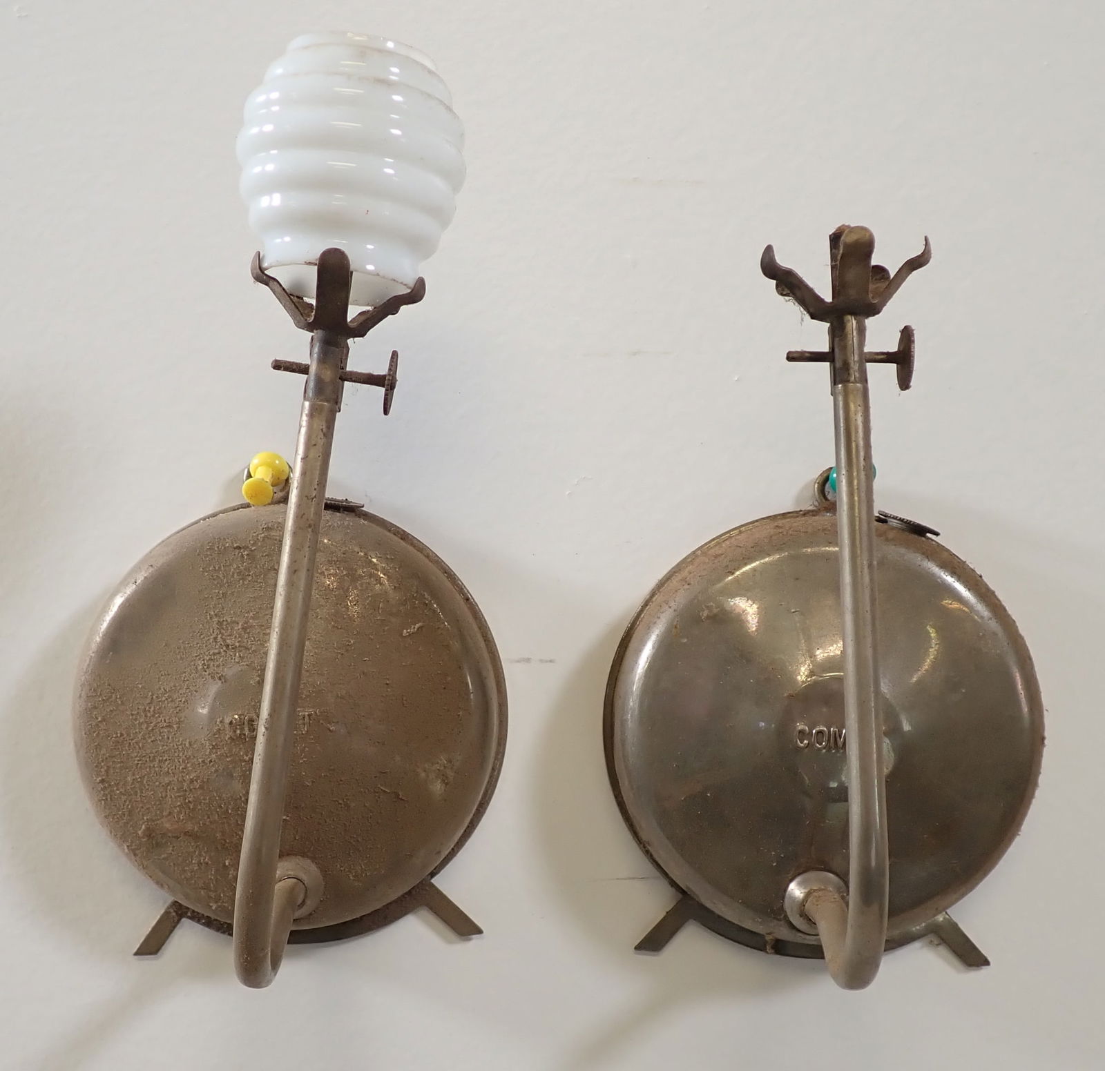 2 Comet Wall Mount Lamps (1 of 6)