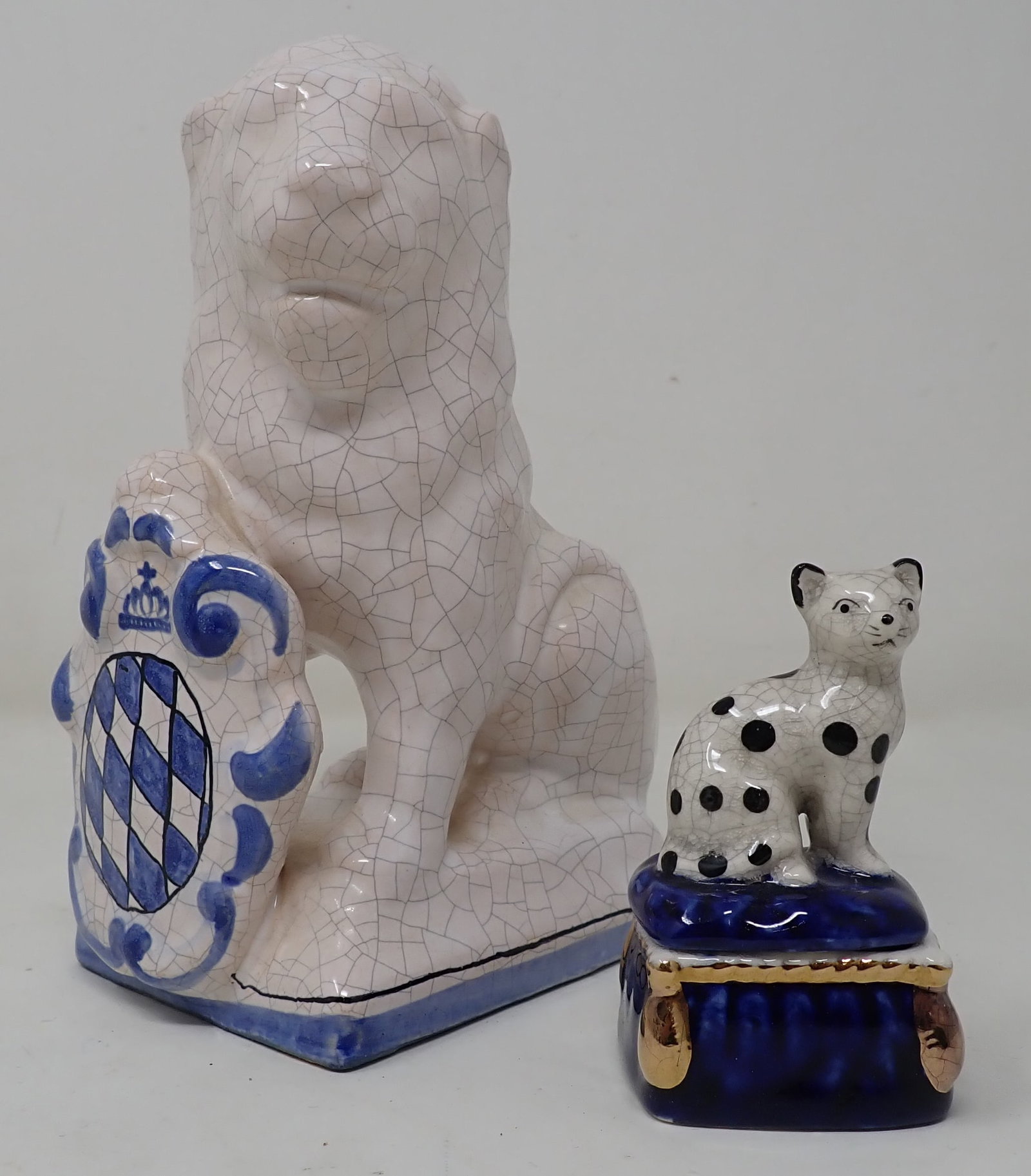 1981 Cat Trinket Box & French Lion Statue: Lion is apprx 6 3/4" tall. Shipping available