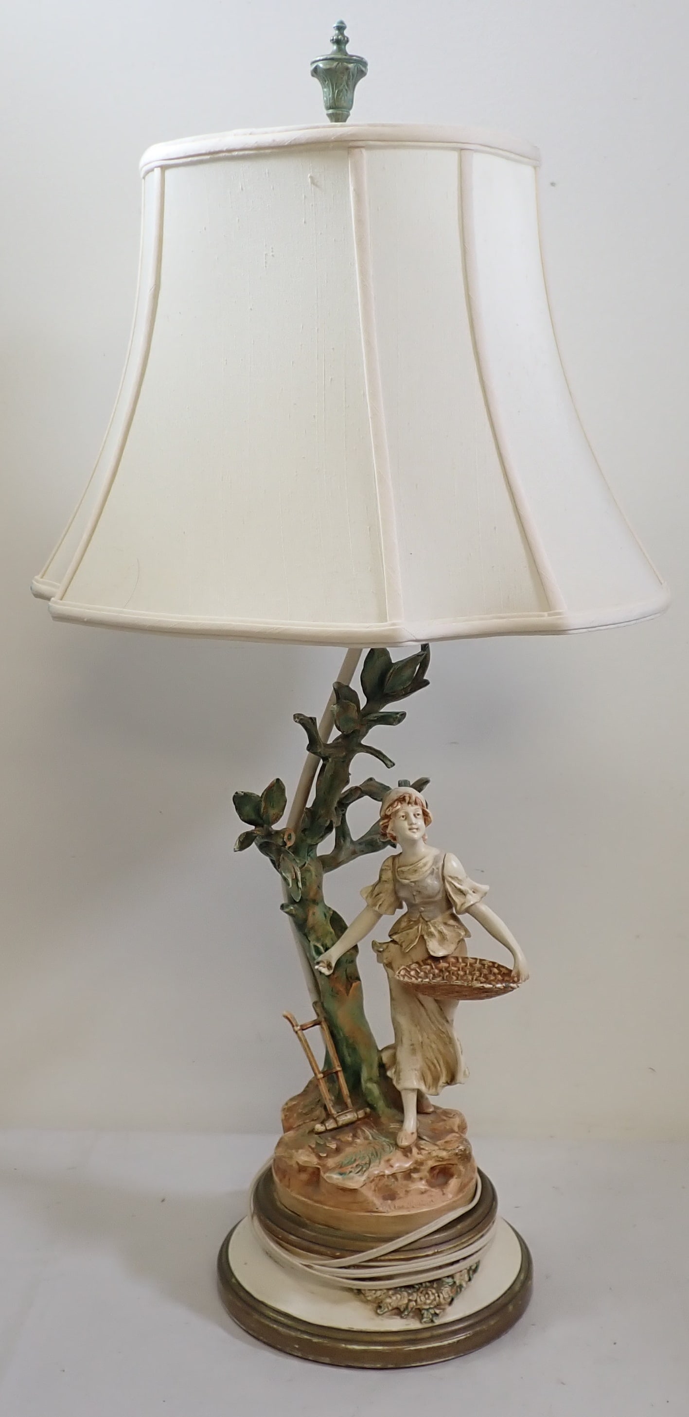 Francaise Collection Figural Table Lamp: Apprx 34 1/2" tall. No in house shipping !