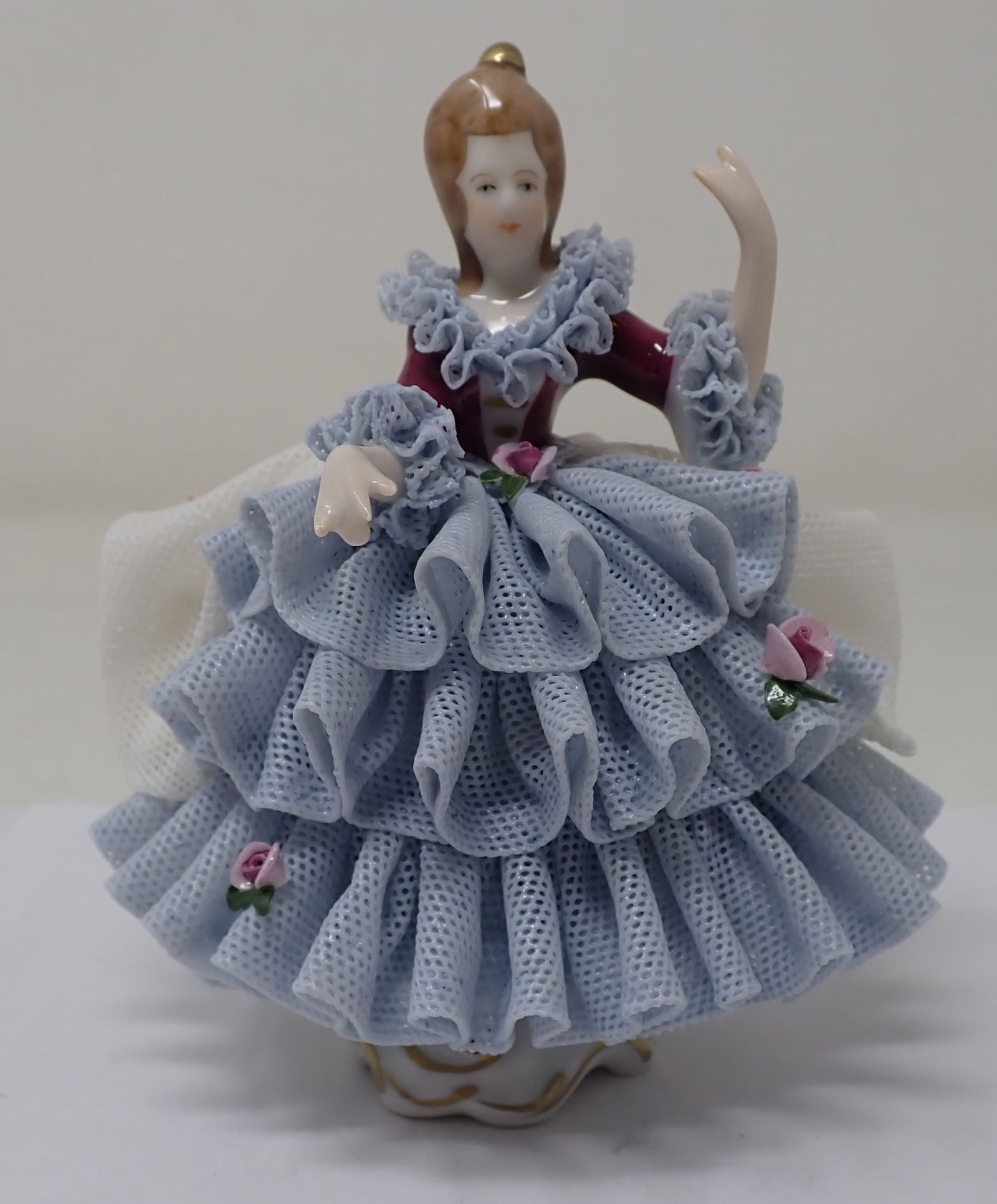 Dresden Lace Victorian Figurine (1 of 4)