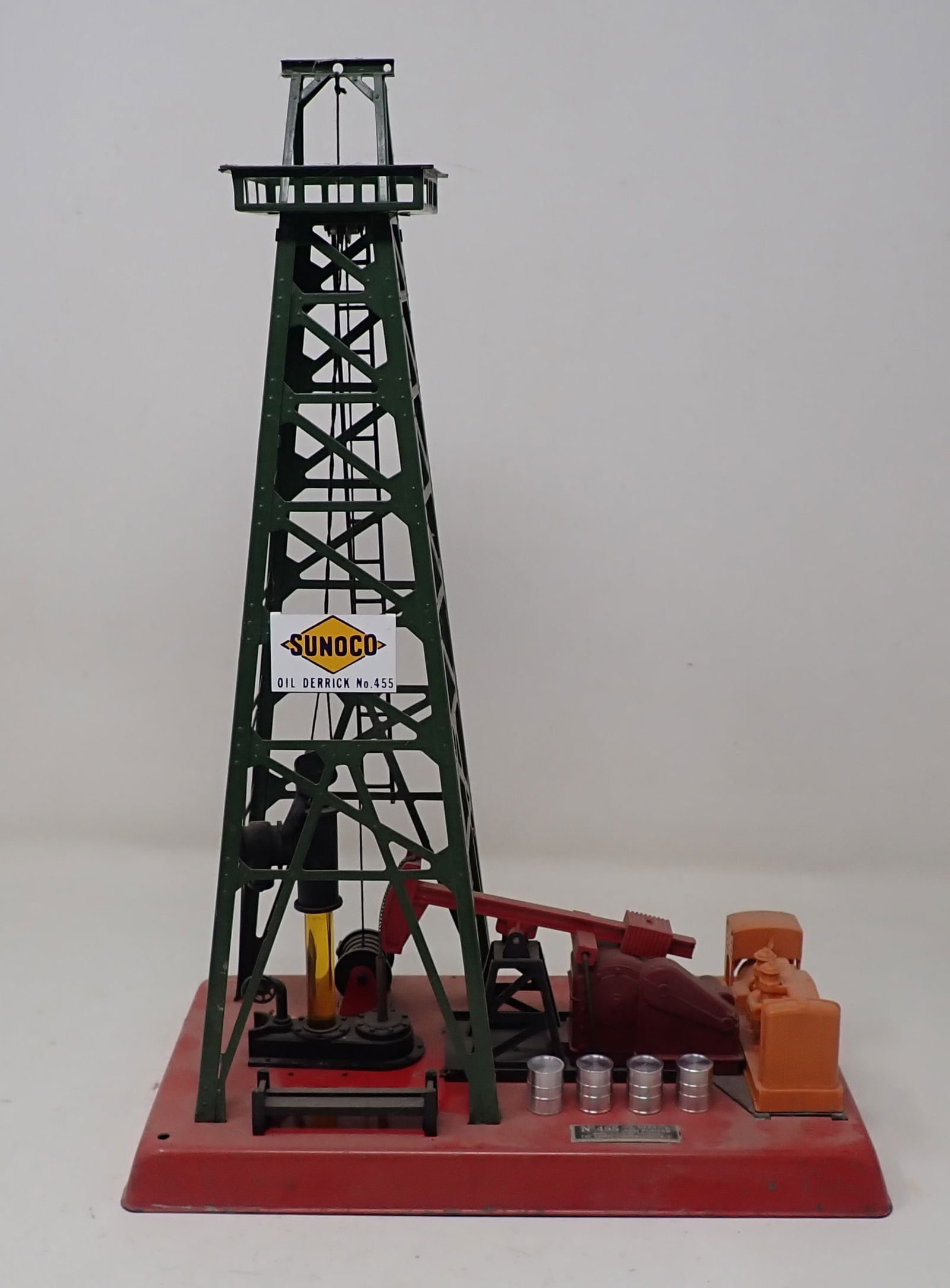 Lionel No.455 Sunoco Oil Derrick & Pumper (1 of 7)