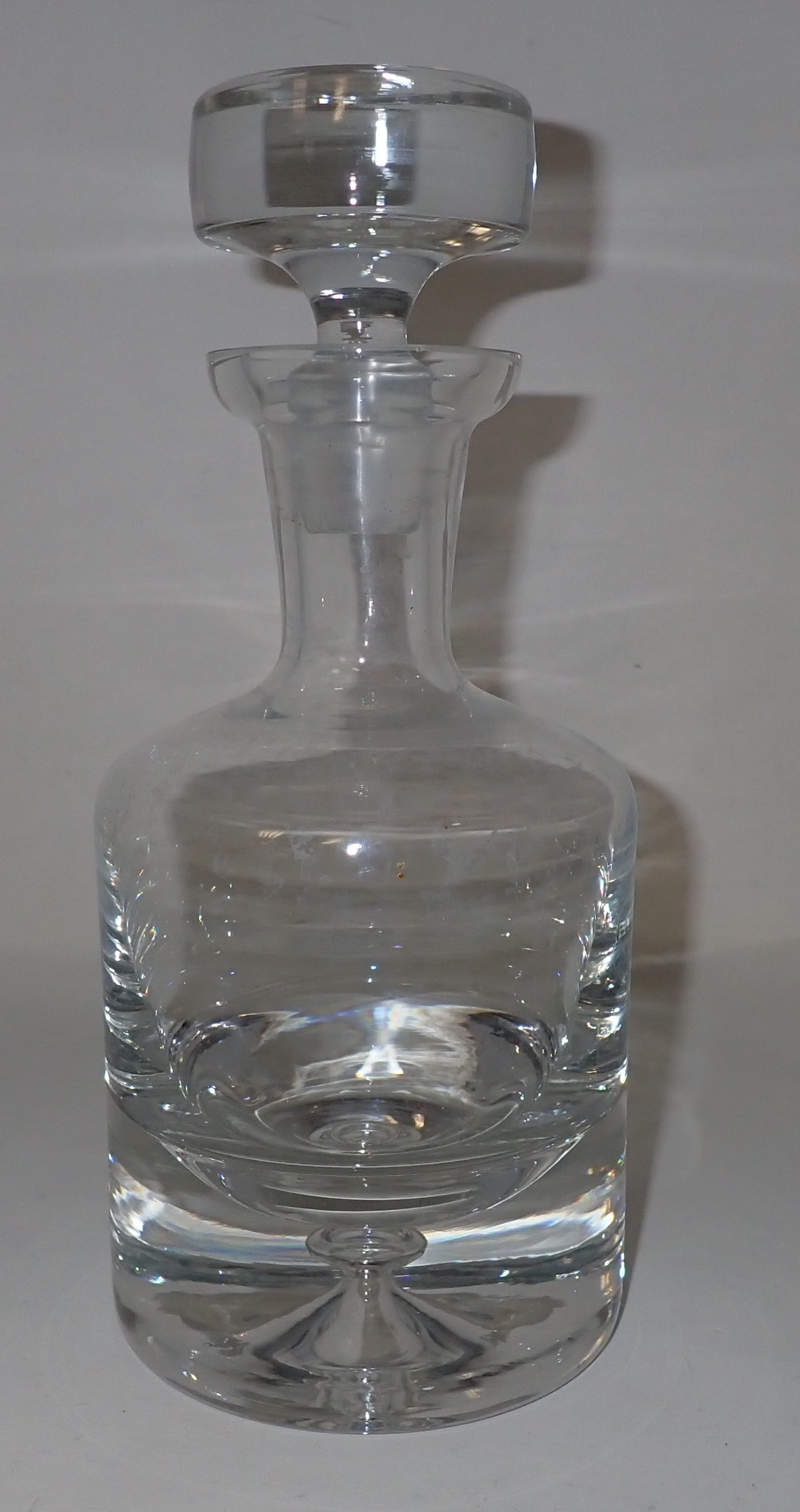 Lead Crystal Decanter (1 of 4)