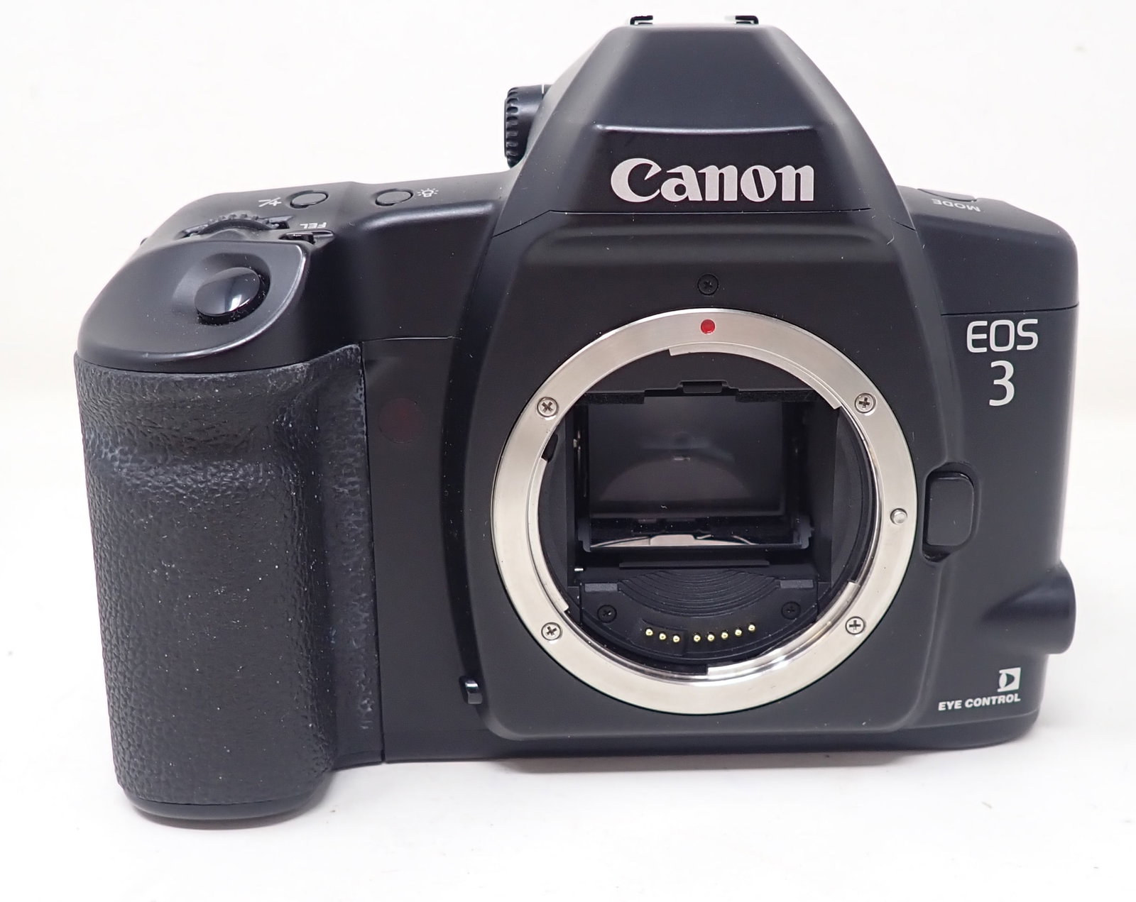 Canon EOS 3 35mm Camera (1 of 4)