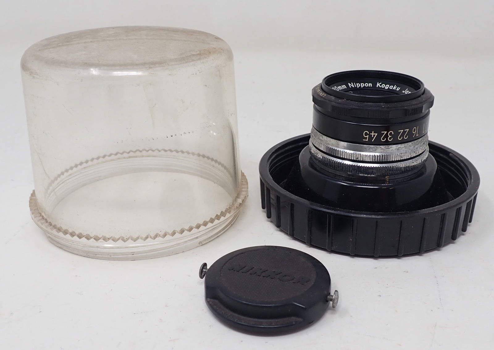 El - Nikko 1:5.6 f=80mm Nippon Camera Lens: Shipping available