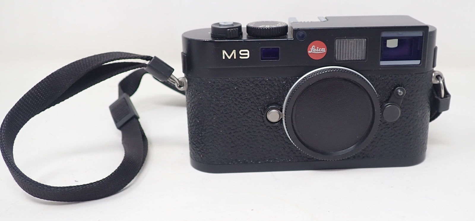 Leica M9 Camera (1 of 7)