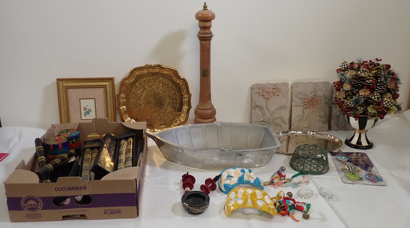 ET AL Candles Mikasa Boat Server & Misc: Must take all . No in house shipping !